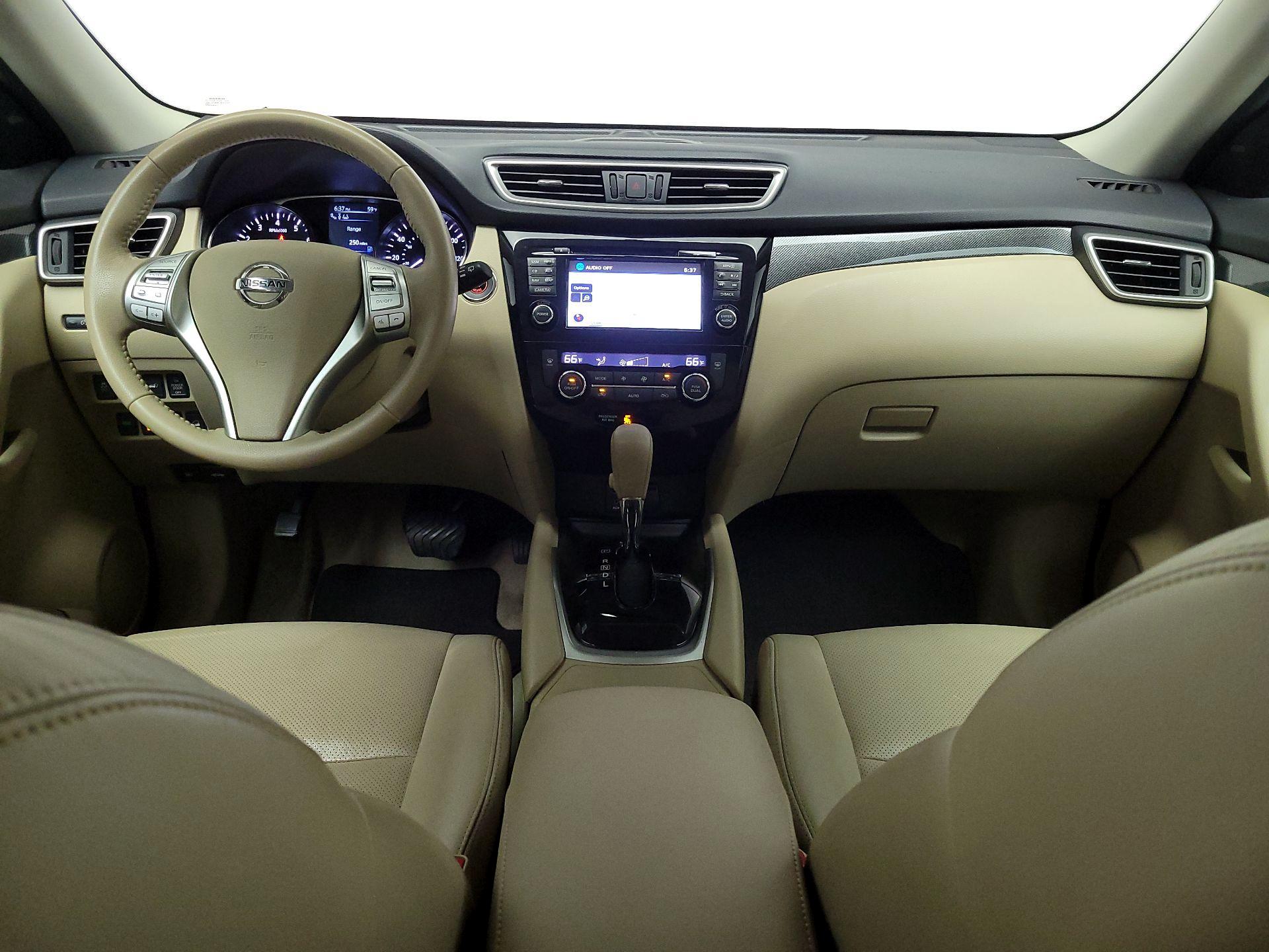 Thumbnail: 2015 Nissan Rogue - 9