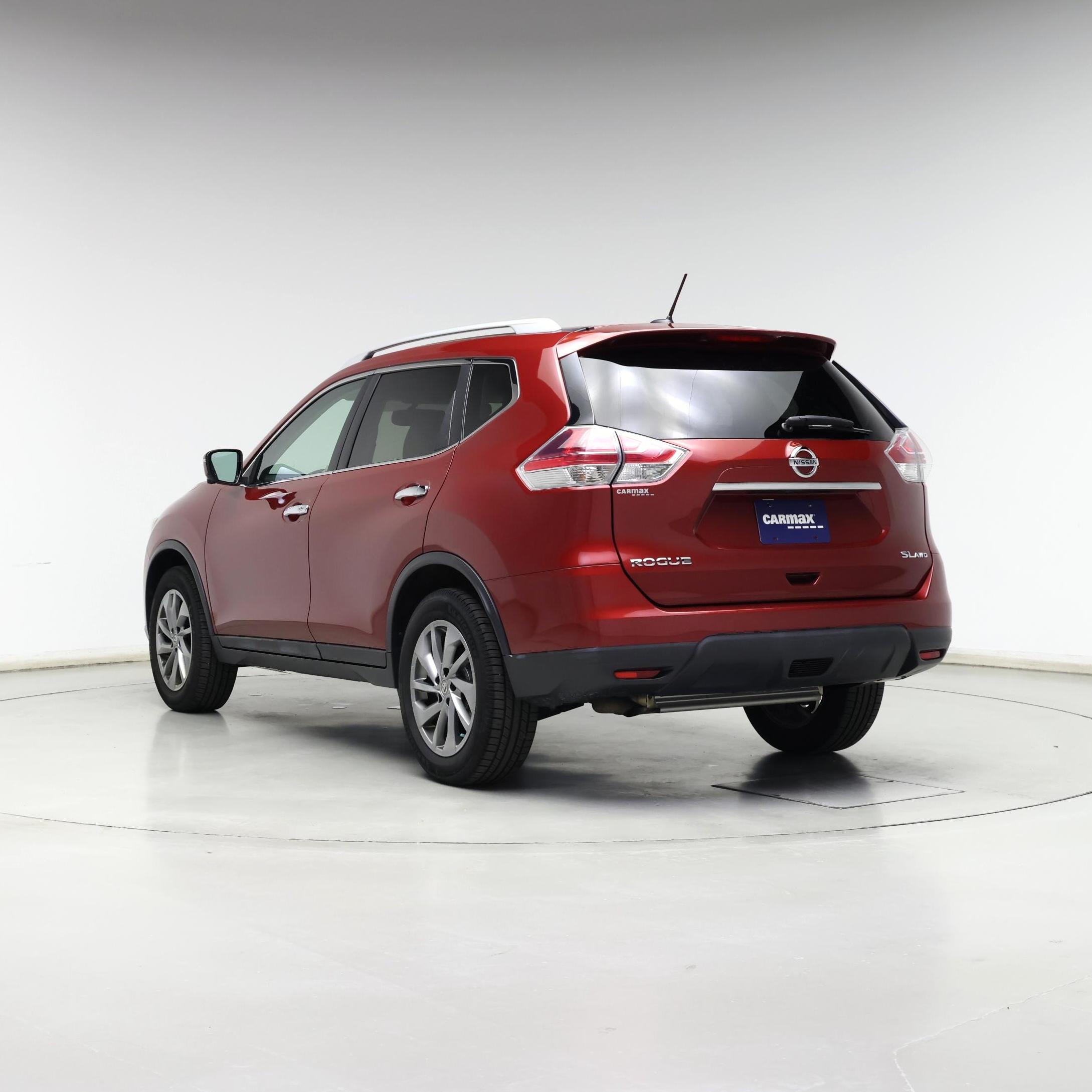Thumbnail: 2015 Nissan Rogue - 2