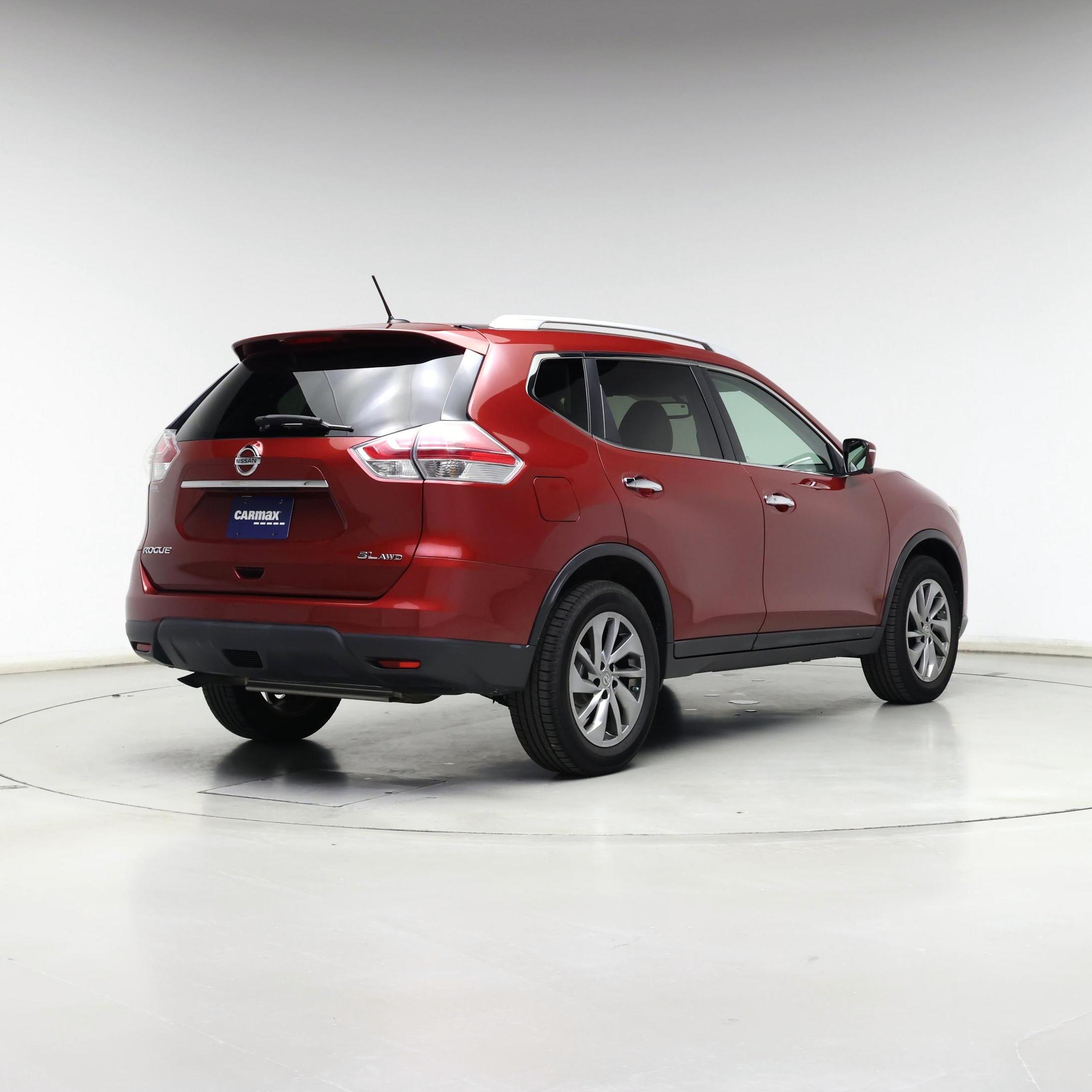 Thumbnail: 2015 Nissan Rogue - 8