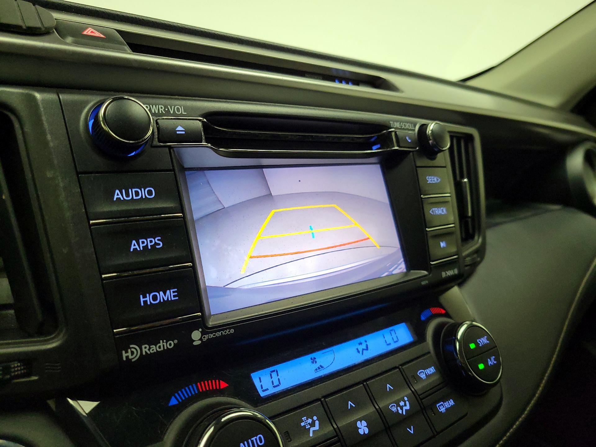 Thumbnail: 2018 Toyota RAV4 - 14