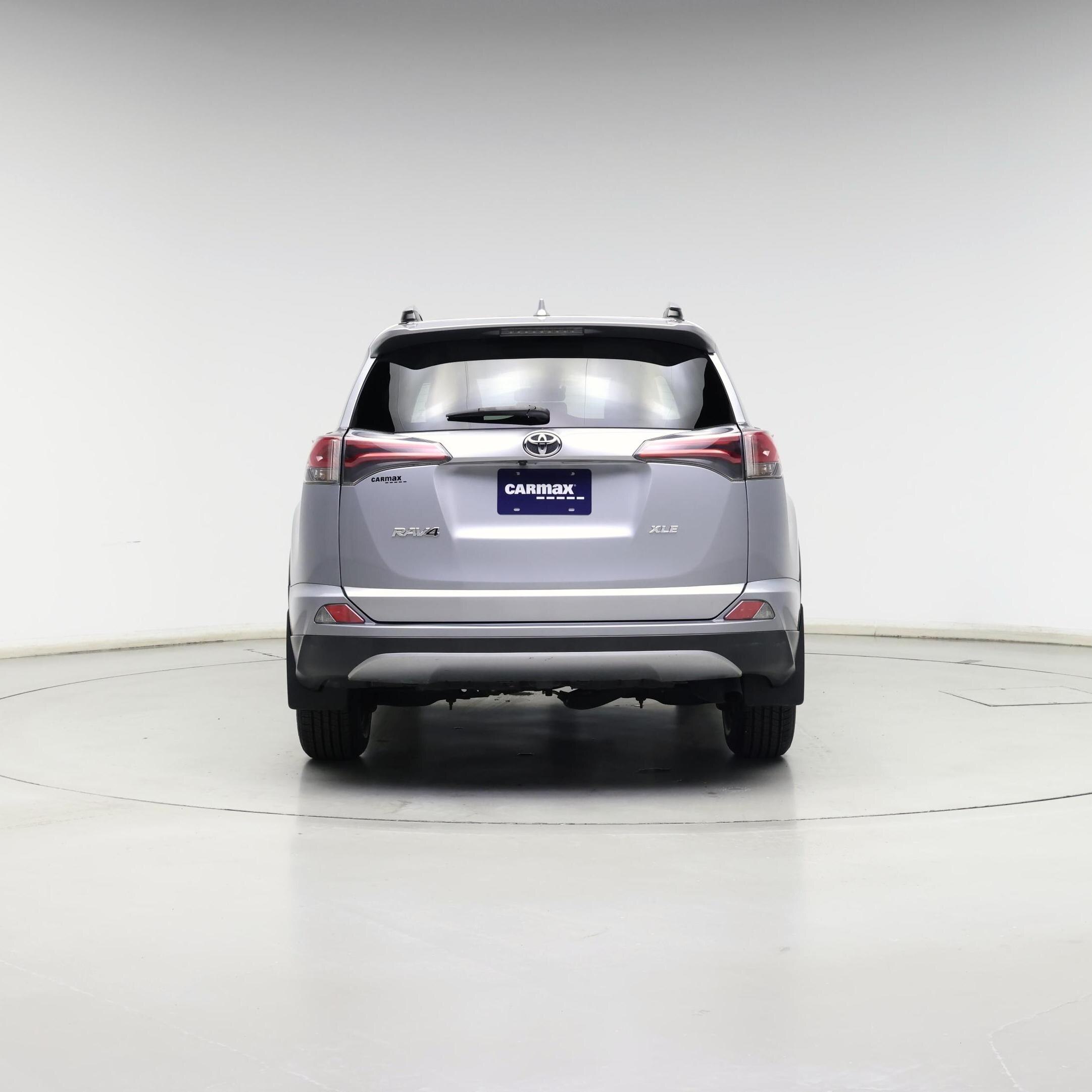 Thumbnail: 2018 Toyota RAV4 - 6