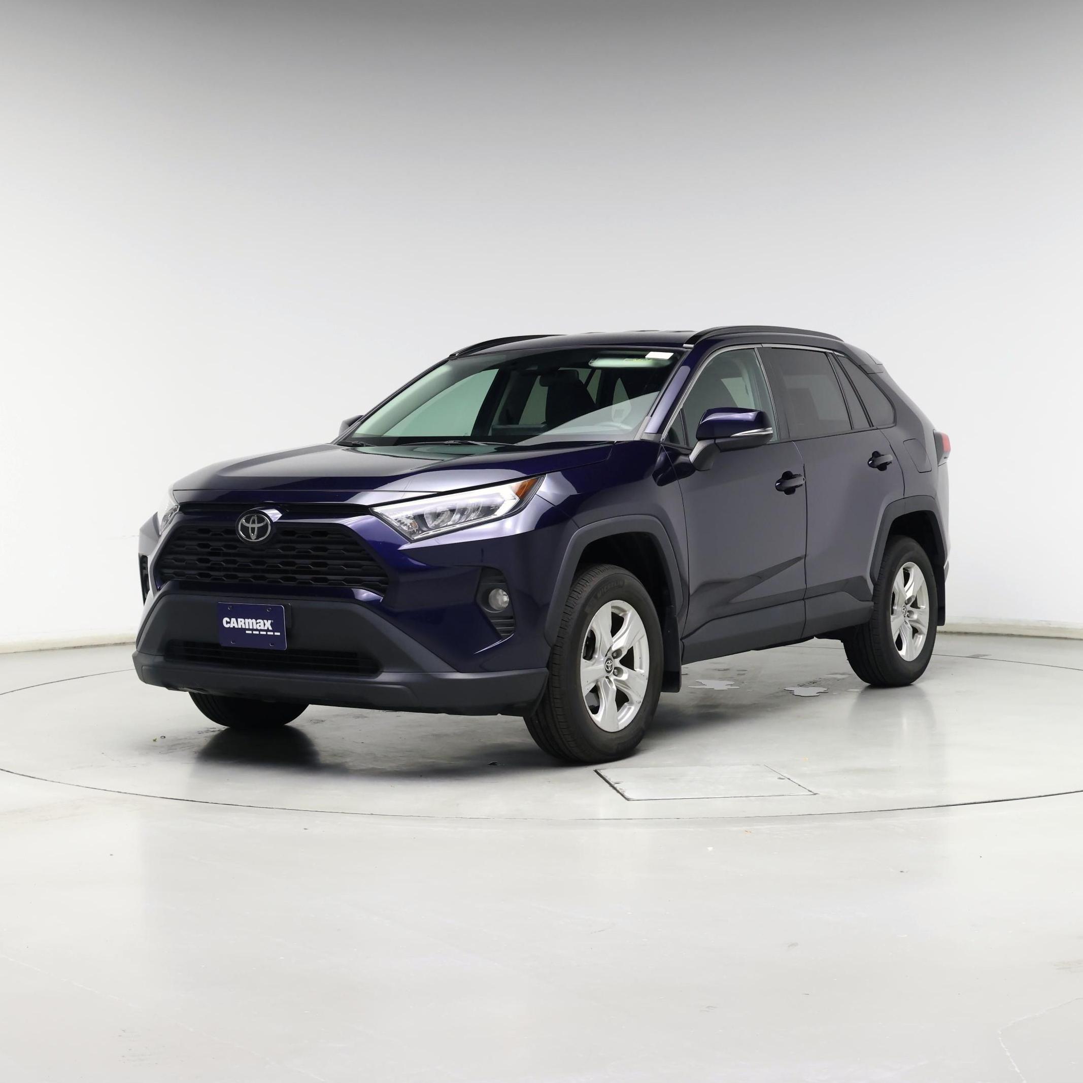 Thumbnail: 2021 Toyota RAV4 - 4