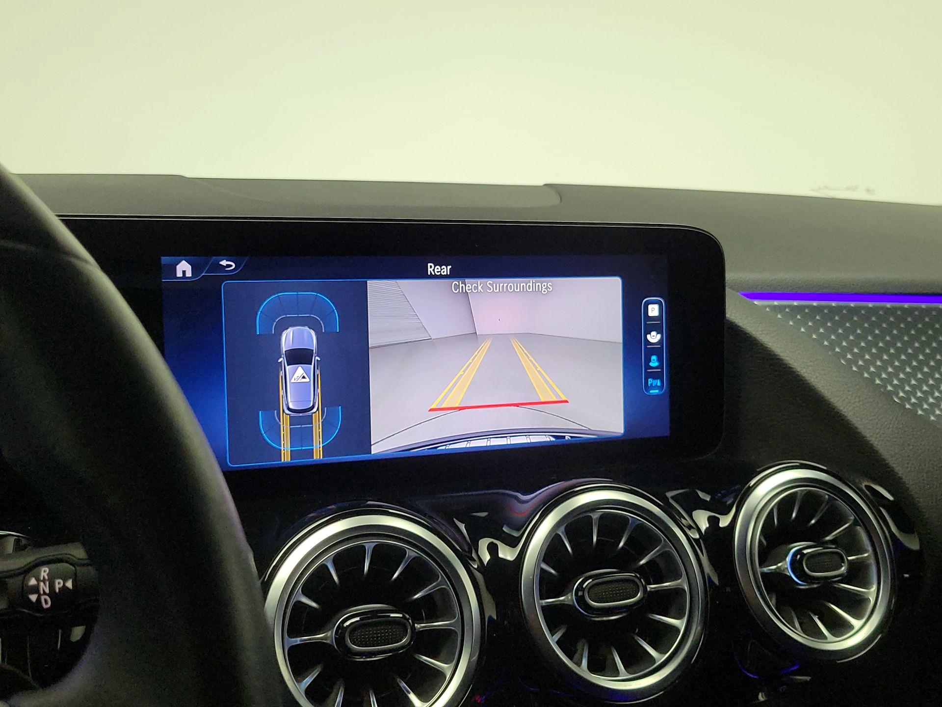 Thumbnail: 2025 Mercedes-Benz GLA - 14