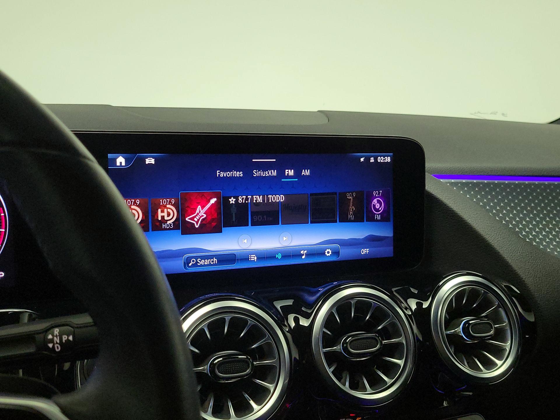 Thumbnail: 2025 Mercedes-Benz GLA - 15