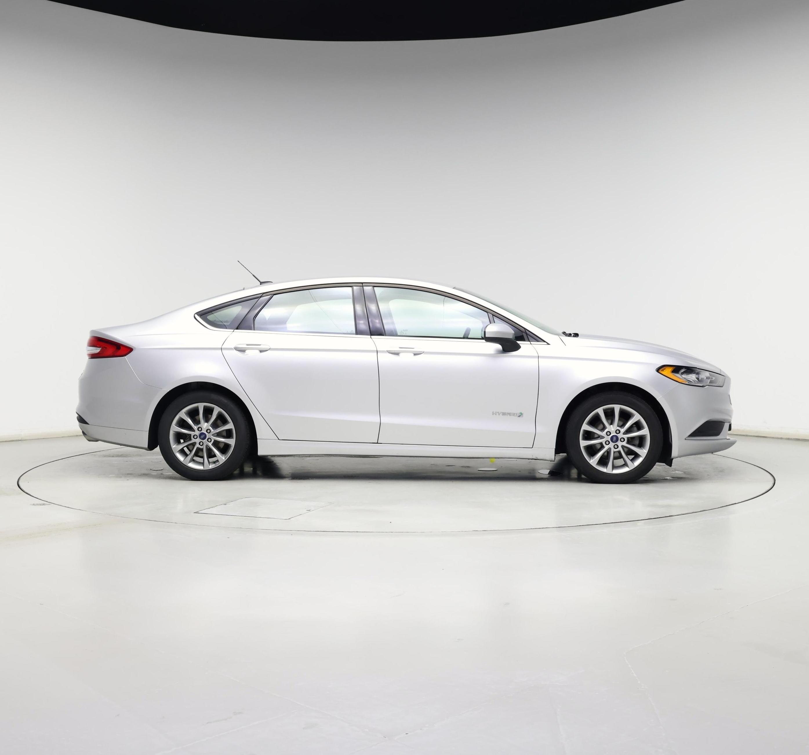 Thumbnail: 2017 Ford Fusion - 7