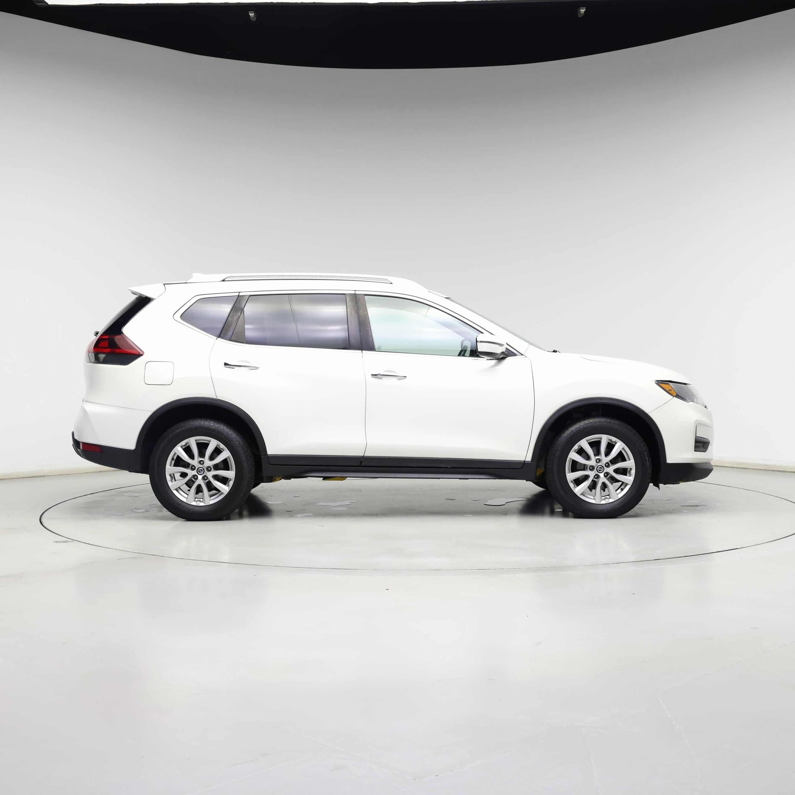 Thumbnail: 2018 Nissan Rogue - 7