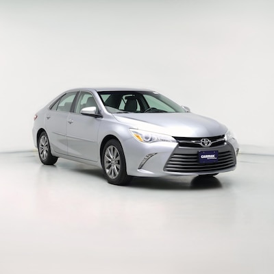 Silver 2015 Toyota Camry XLE