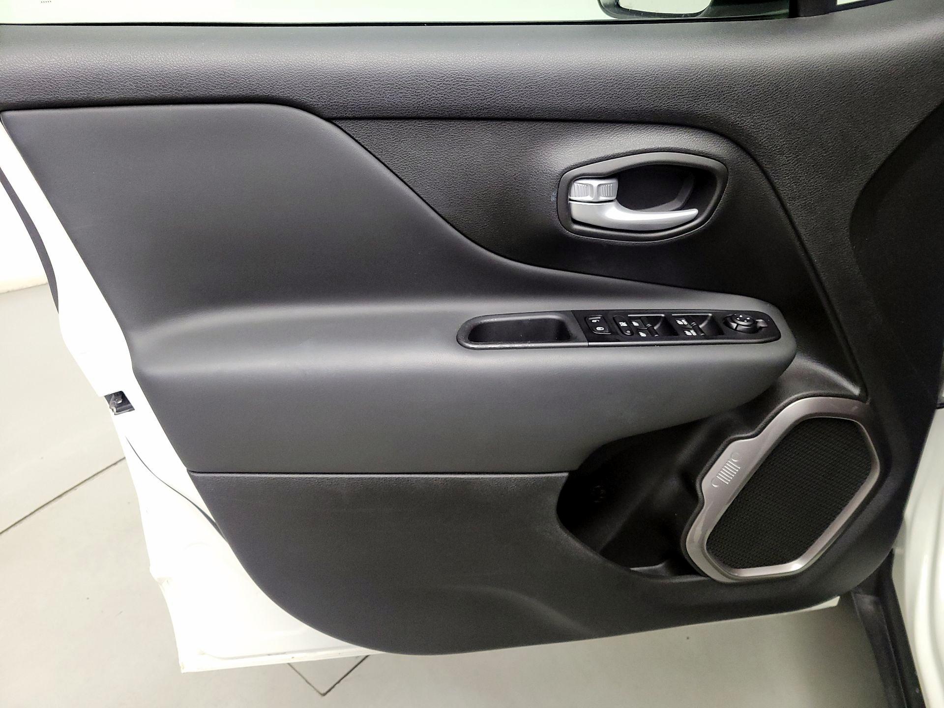 Thumbnail: 2023 Jeep Renegade - 12