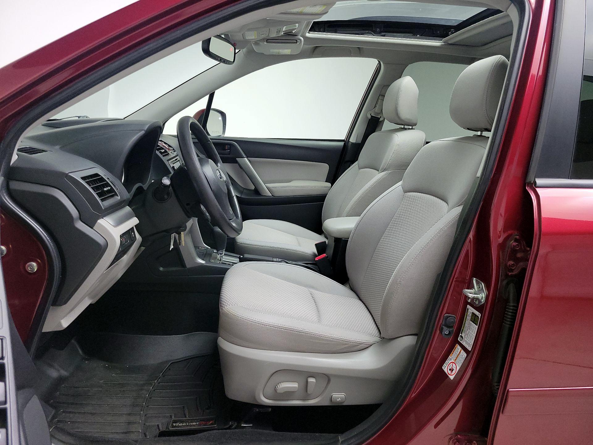 Thumbnail: 2015 Subaru Forester - 11