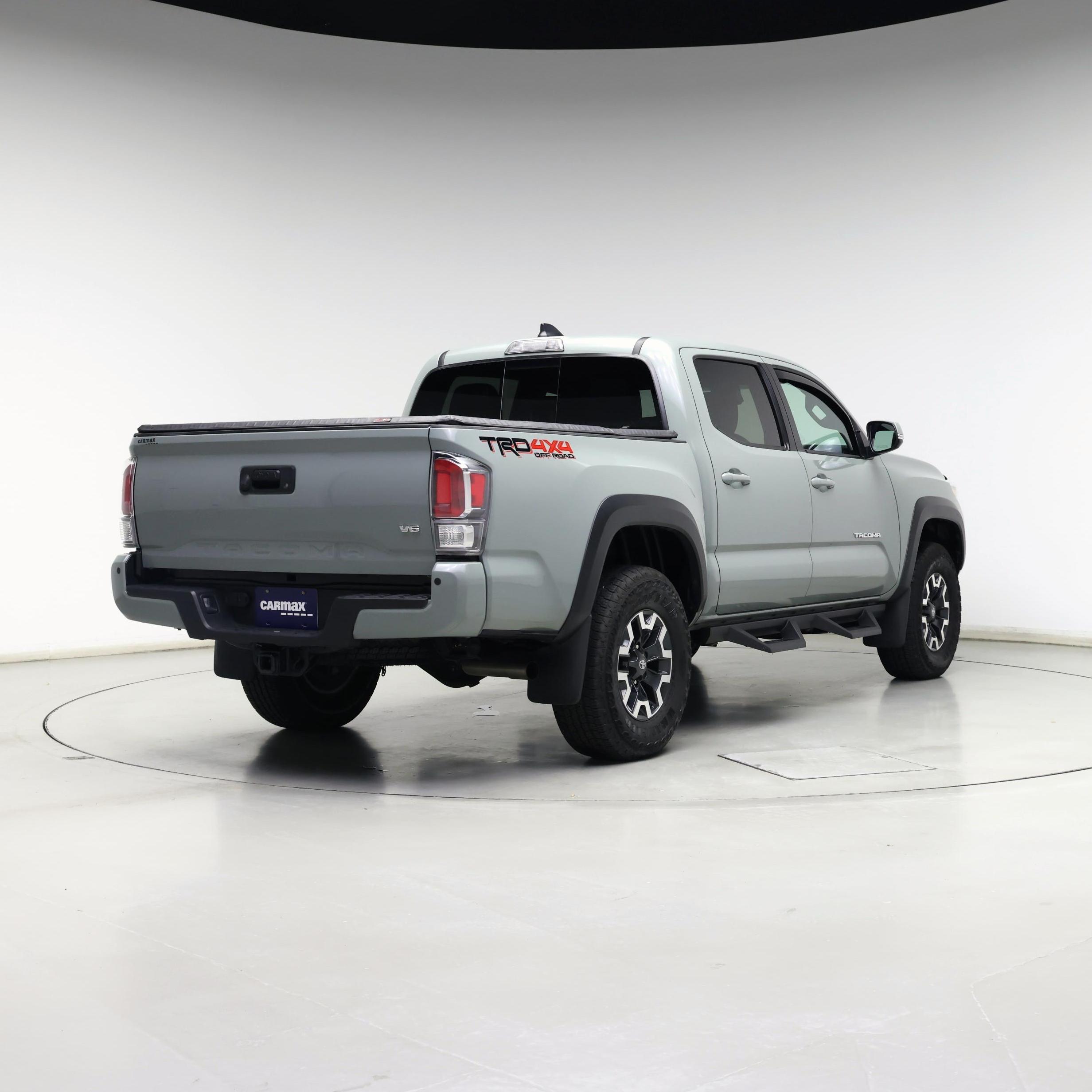 Thumbnail: 2022 Toyota Tacoma - 8