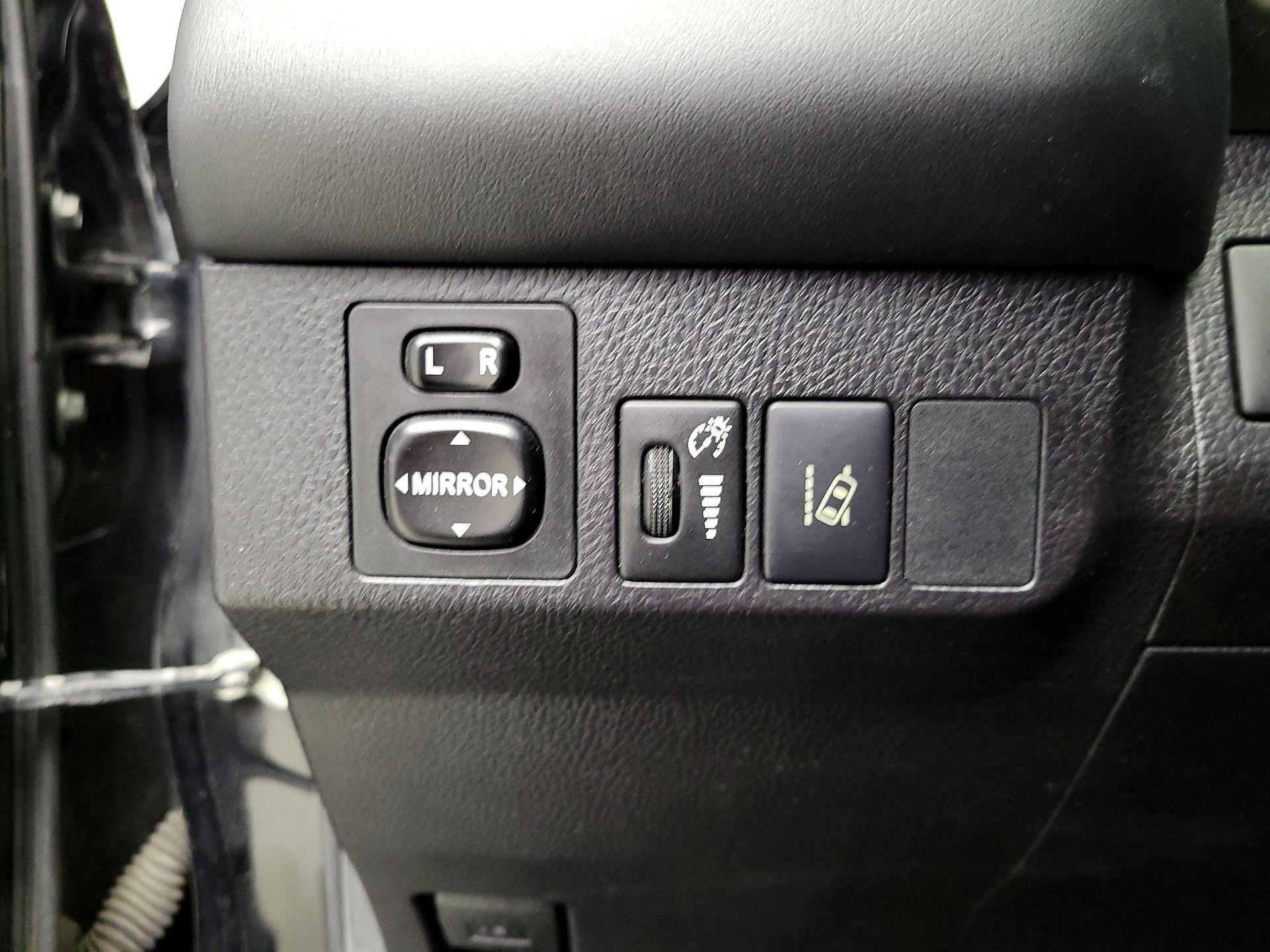 Thumbnail: 2017 Toyota RAV4 - 13