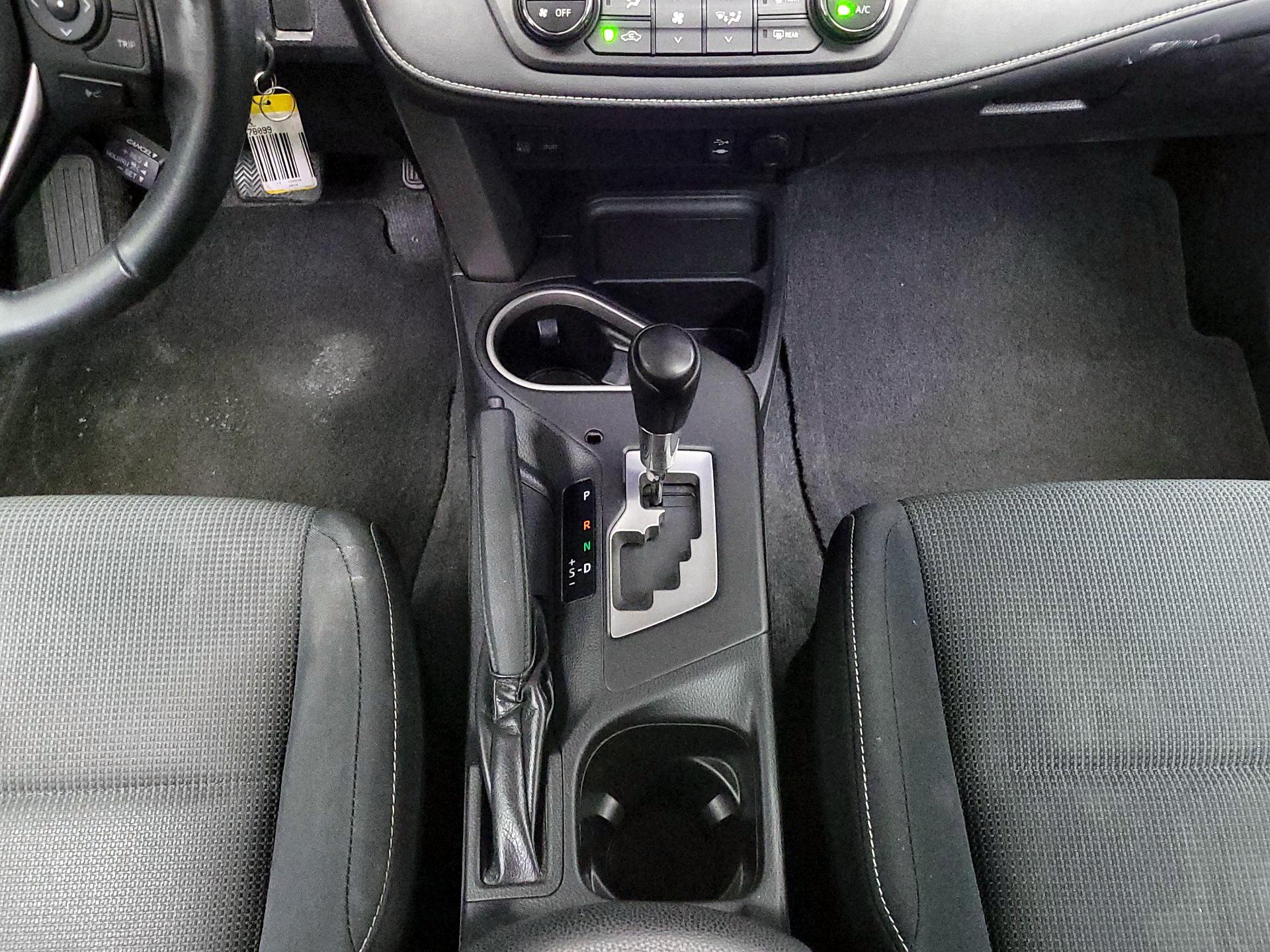 Thumbnail: 2017 Toyota RAV4 - 17