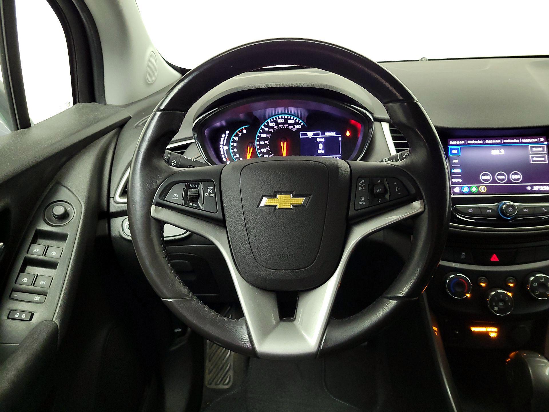 Thumbnail: 2020 Chevrolet Trax - 10