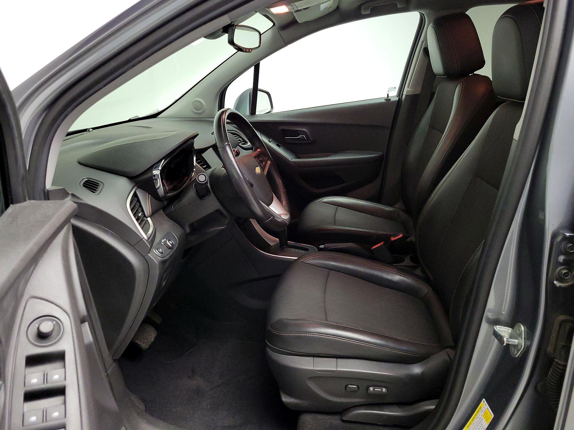 Thumbnail: 2020 Chevrolet Trax - 11