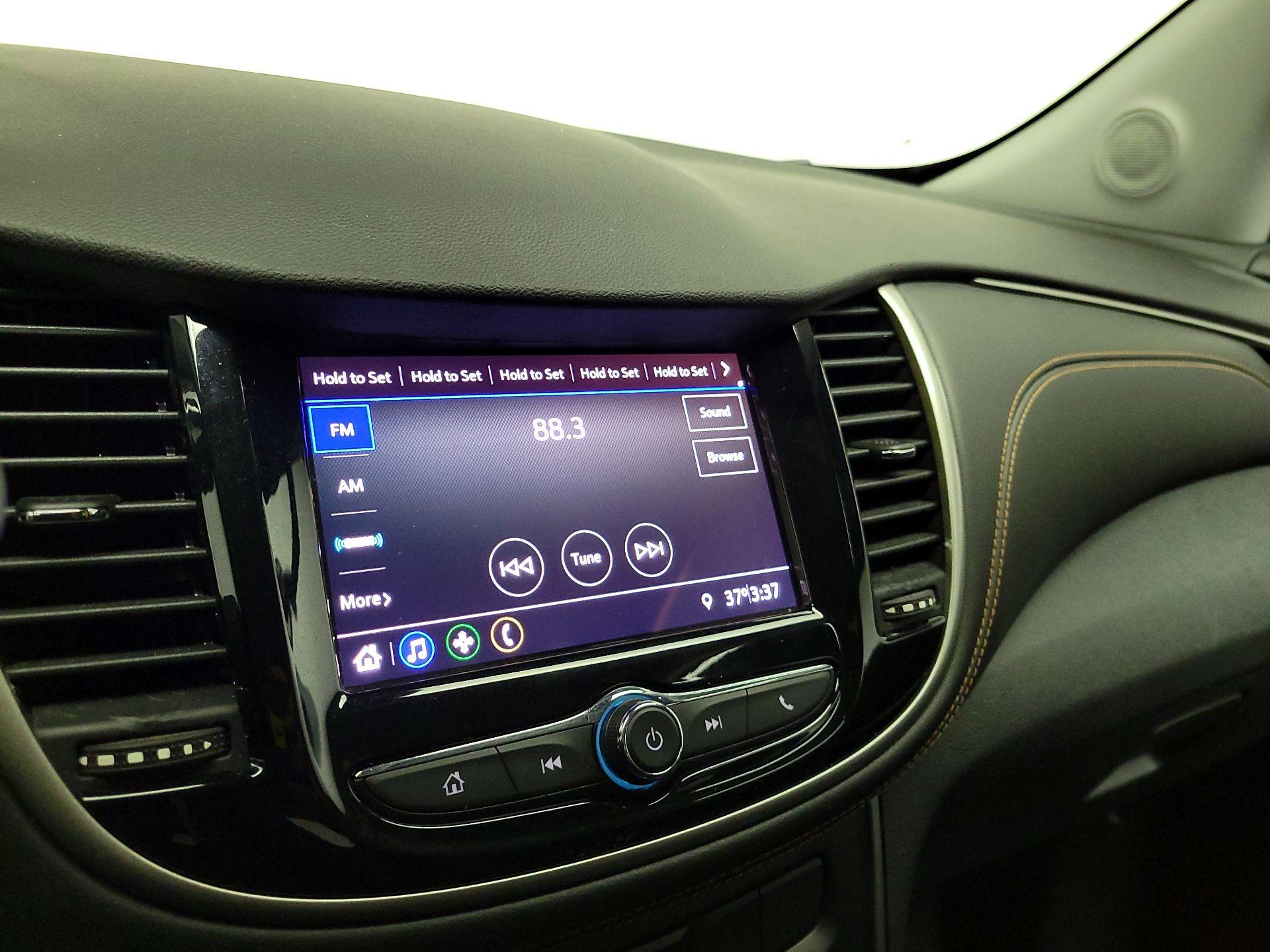 Thumbnail: 2020 Chevrolet Trax - 15