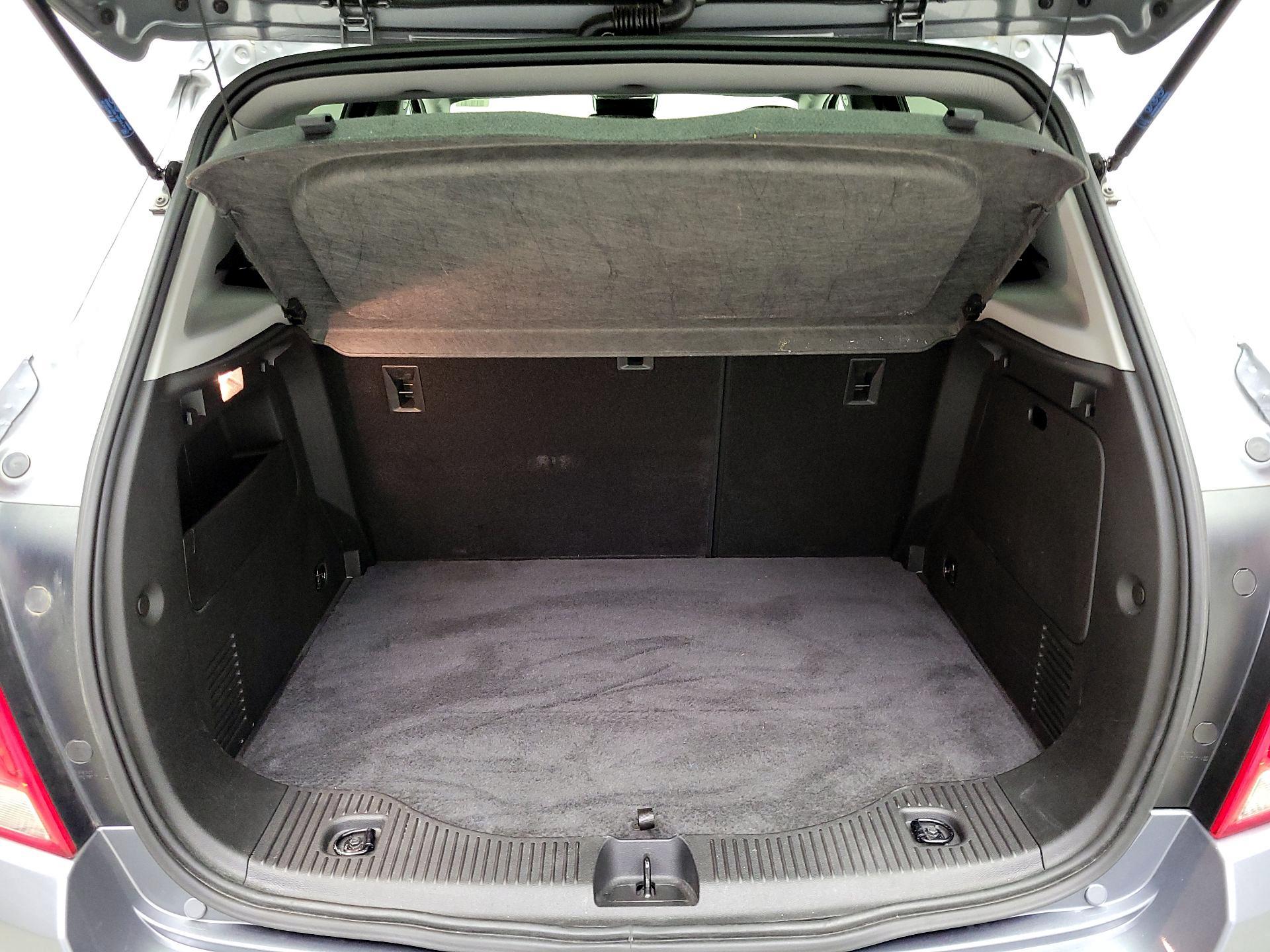 Thumbnail: 2020 Chevrolet Trax - 20