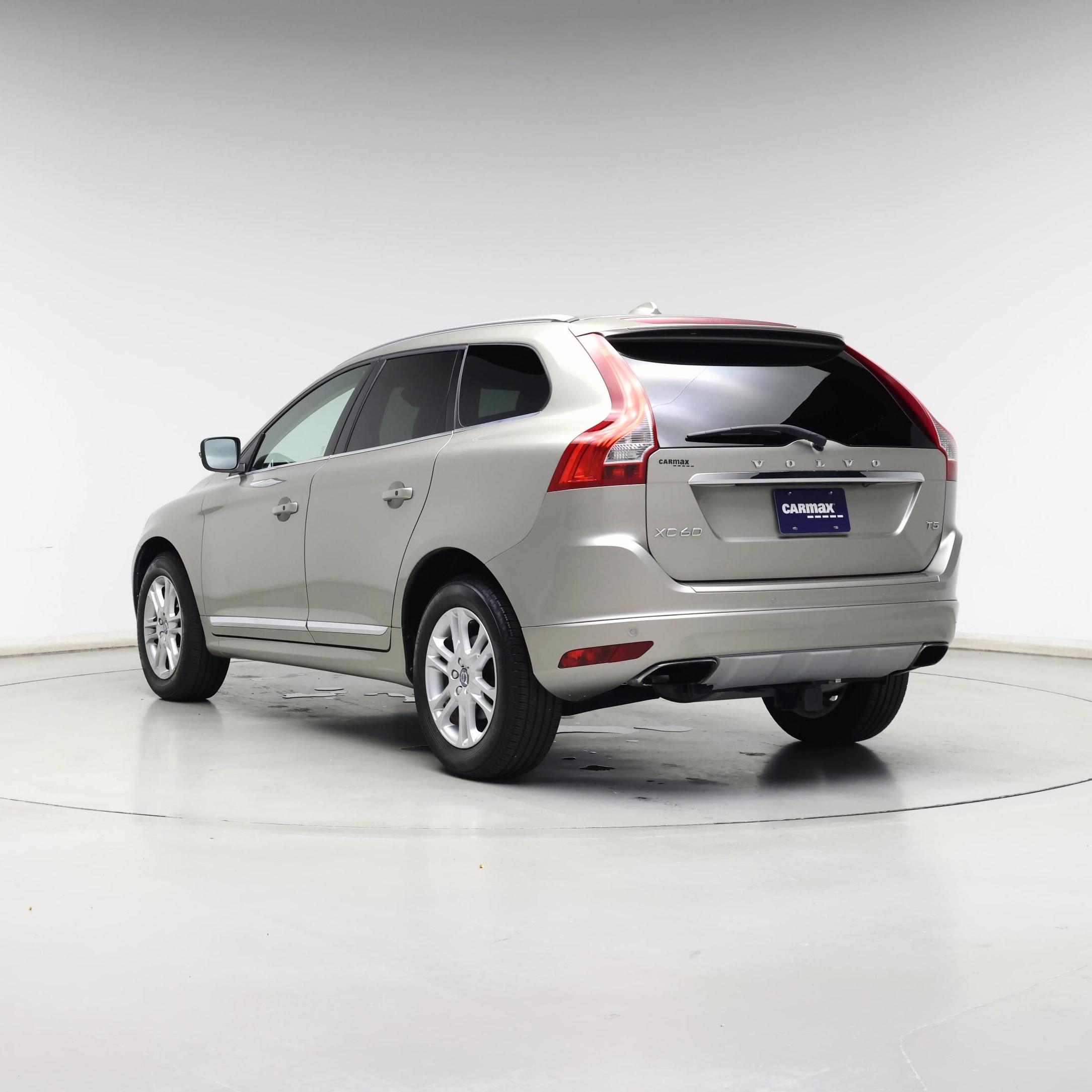 Thumbnail: 2016 Volvo XC60 - 2