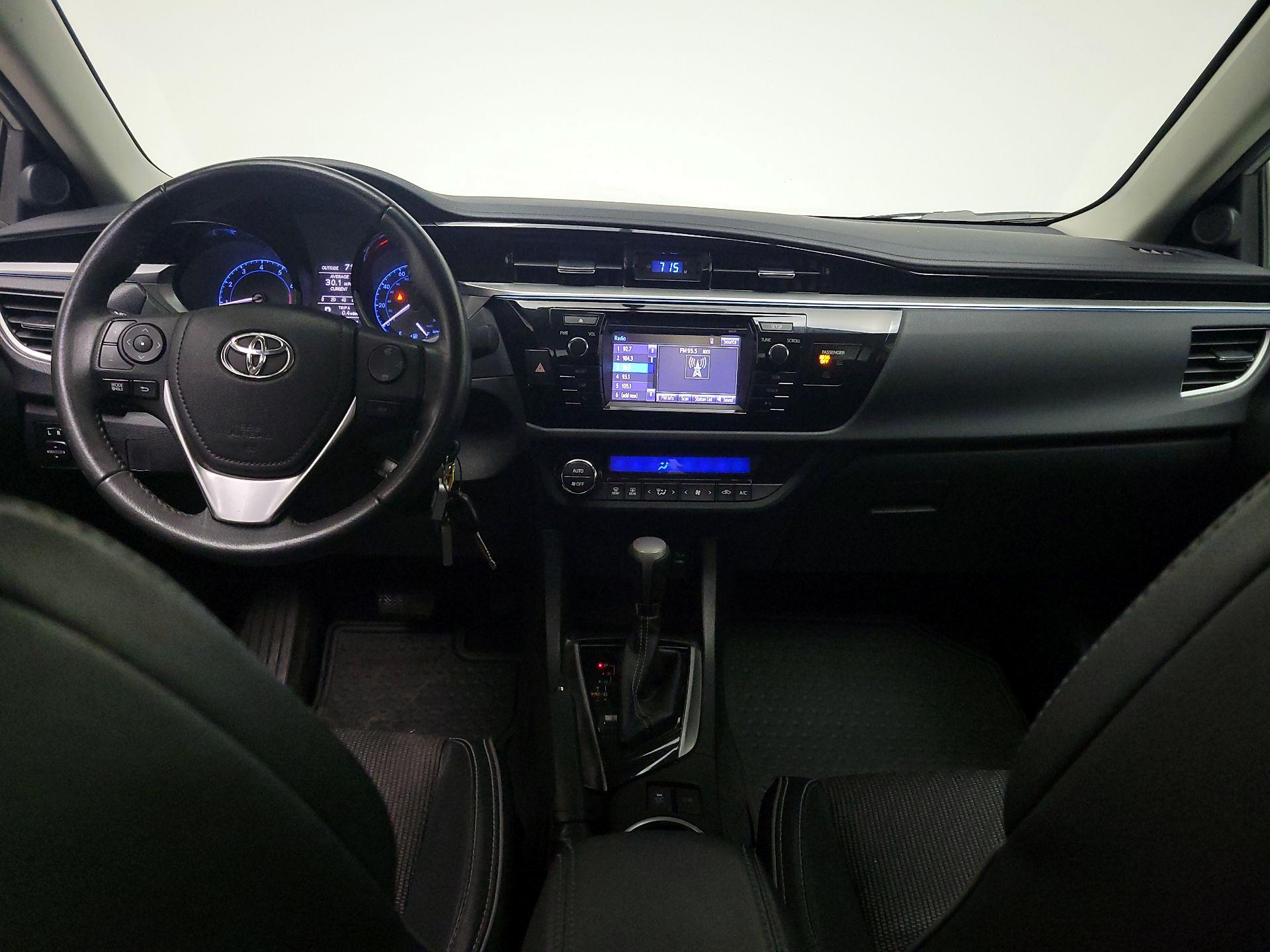 Thumbnail: 2016 Toyota Corolla - 9