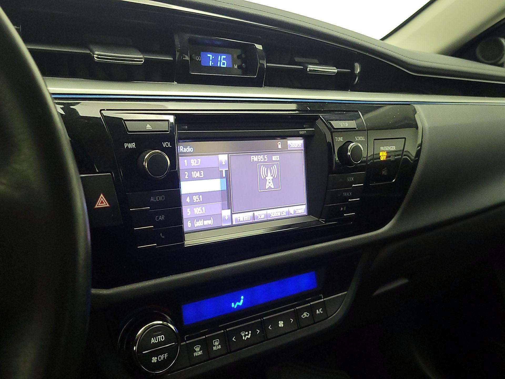 Thumbnail: 2016 Toyota Corolla - 15