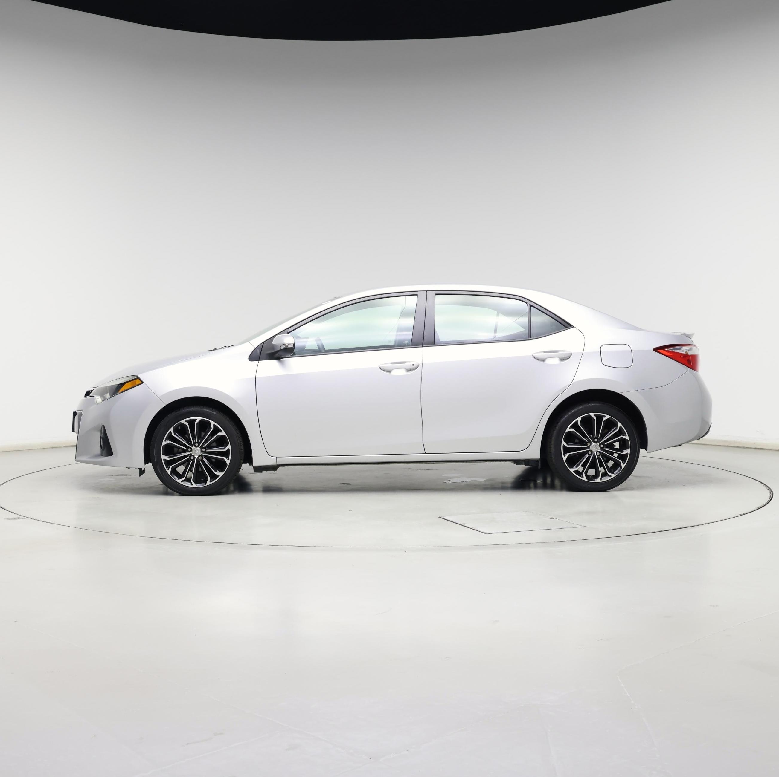 Thumbnail: 2016 Toyota Corolla - 3