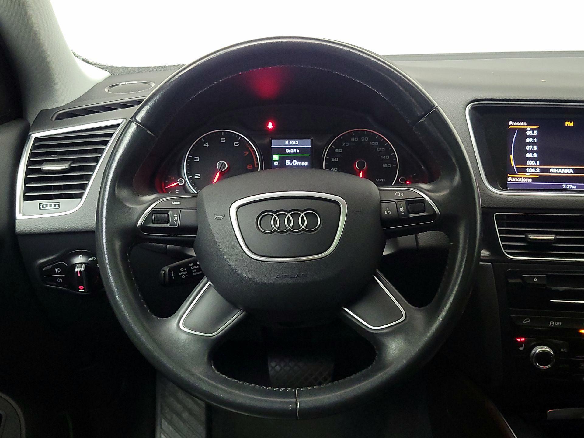 Thumbnail: 2015 Audi Q5 - 10