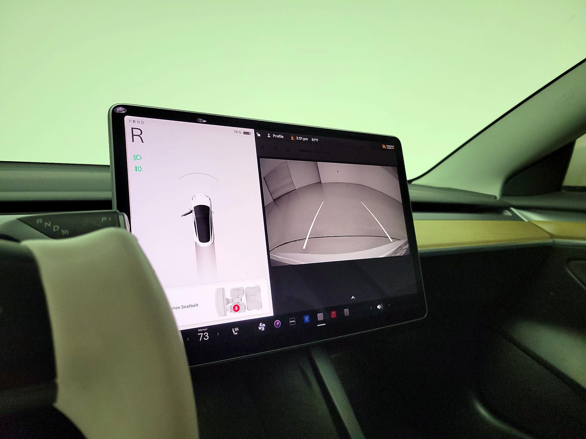 Thumbnail: 2022 Tesla Model 3 - 14