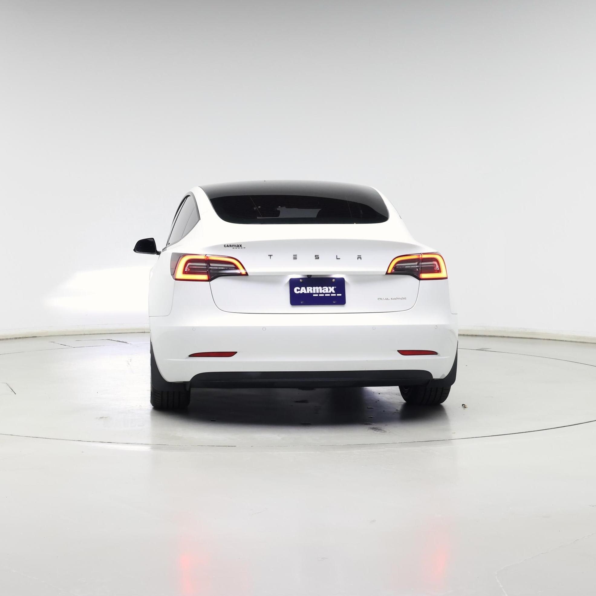 Thumbnail: 2022 Tesla Model 3 - 6