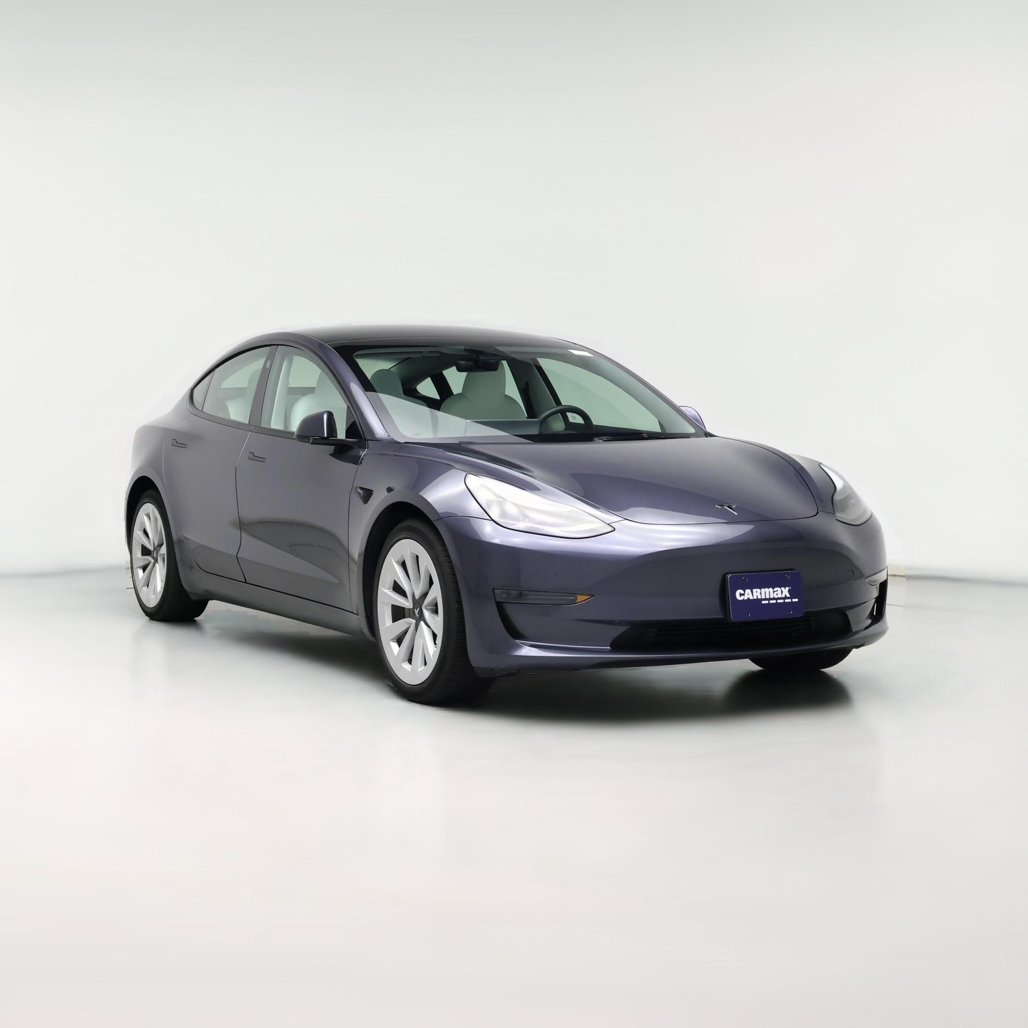 Thumbnail: 2023 Tesla Model 3 - 1