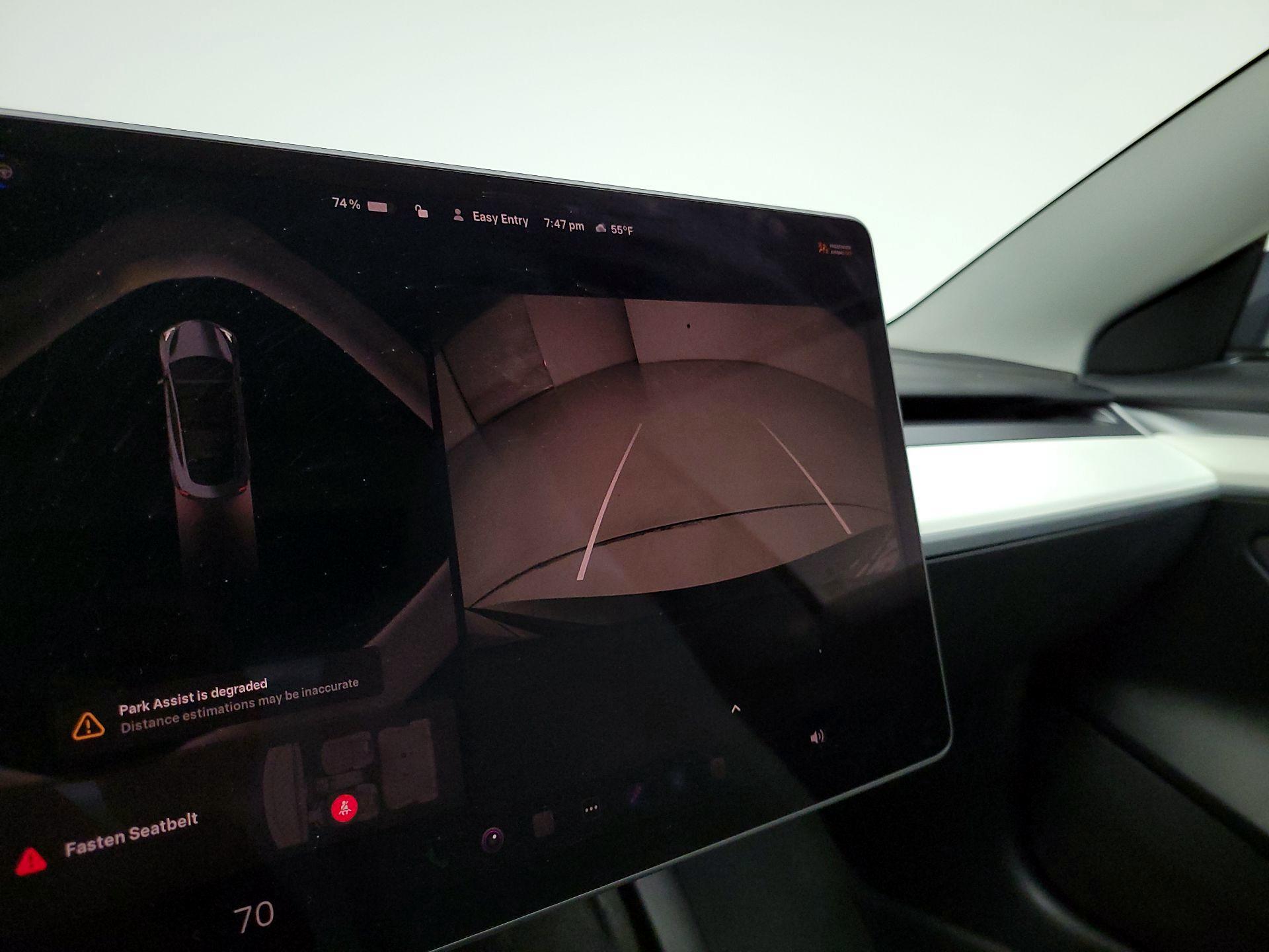 Thumbnail: 2023 Tesla Model 3 - 14
