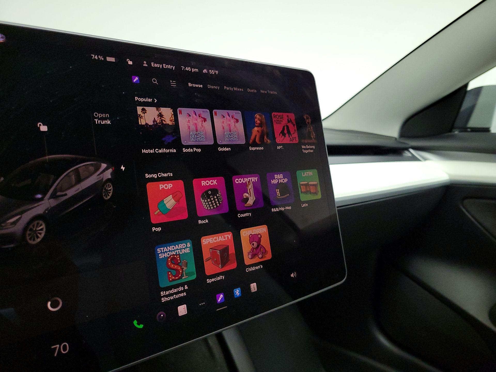 Thumbnail: 2023 Tesla Model 3 - 15
