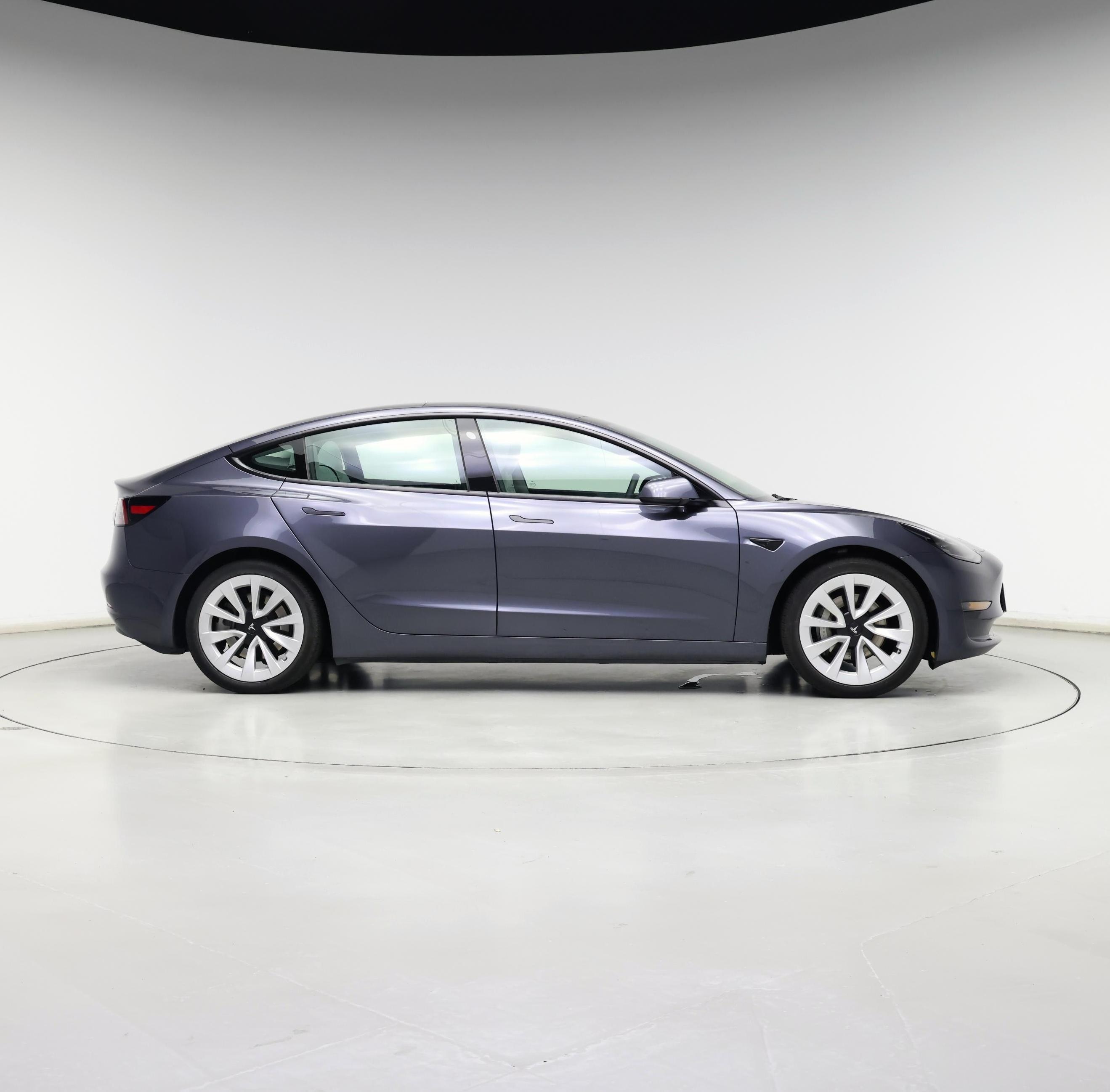Thumbnail: 2023 Tesla Model 3 - 7