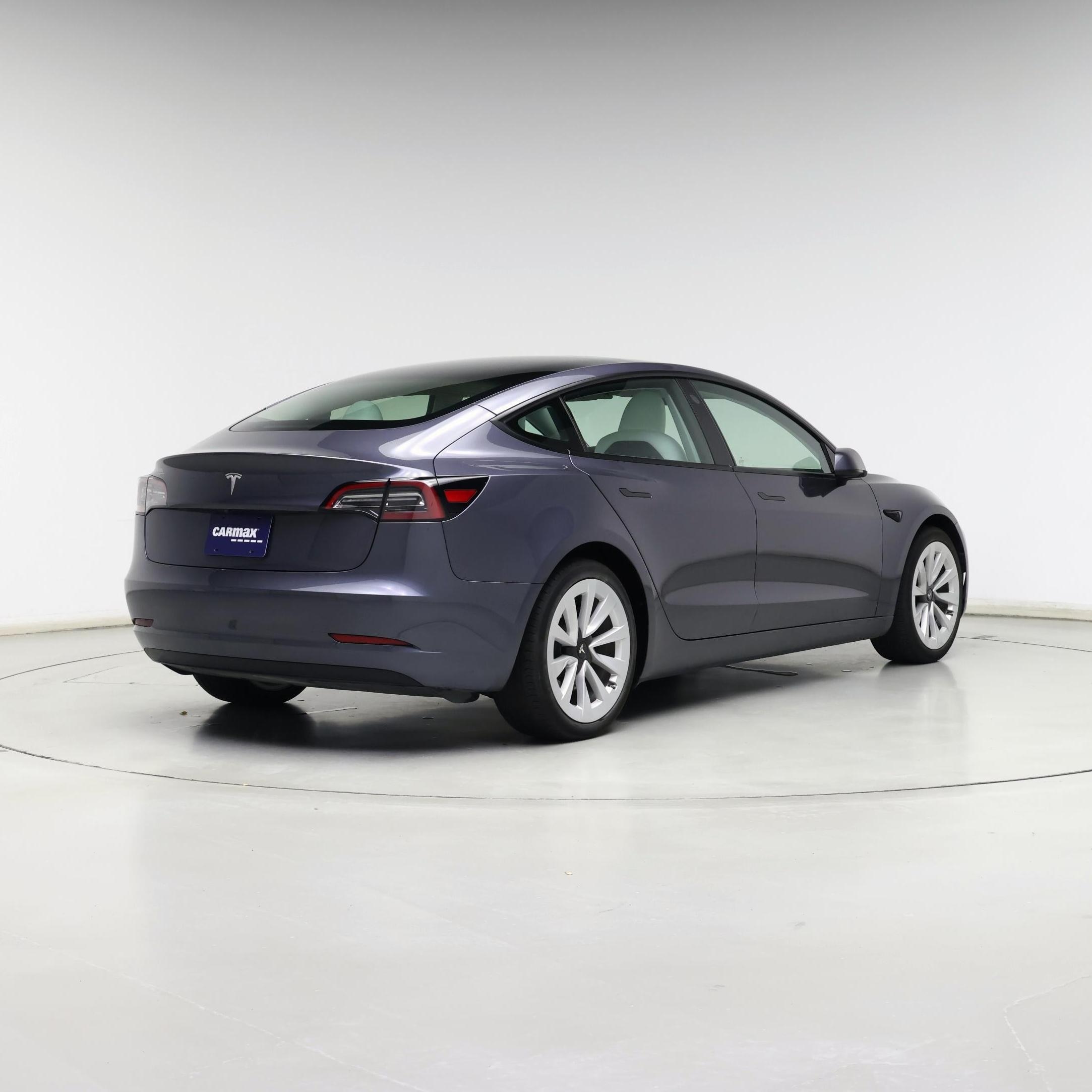 Thumbnail: 2023 Tesla Model 3 - 8