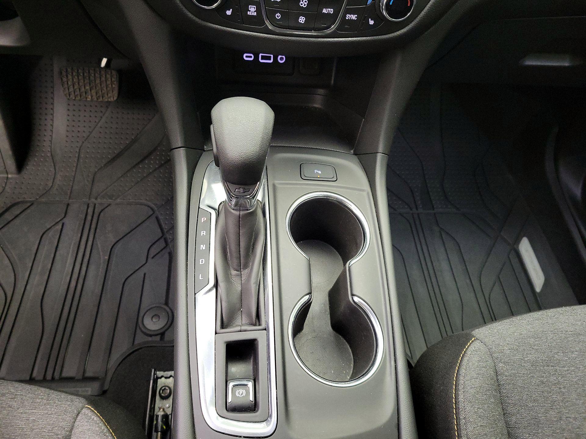 Thumbnail: 2022 Chevrolet Equinox - 17