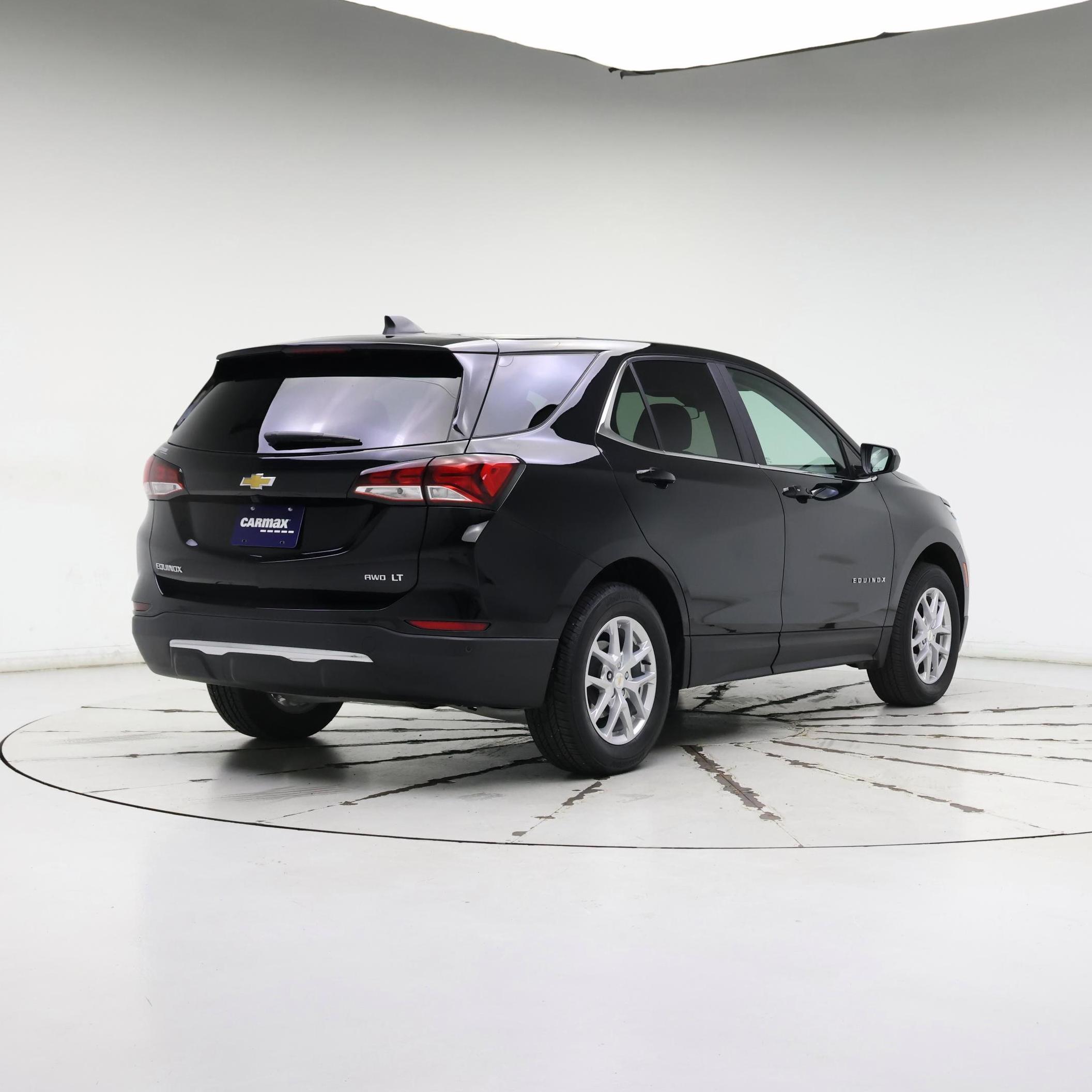 Thumbnail: 2023 Chevrolet Equinox - 8