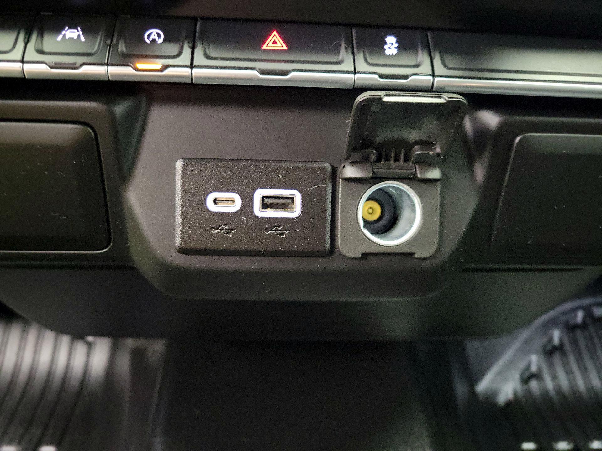 Thumbnail: 2022 Chevrolet Silverado 1500 - 18