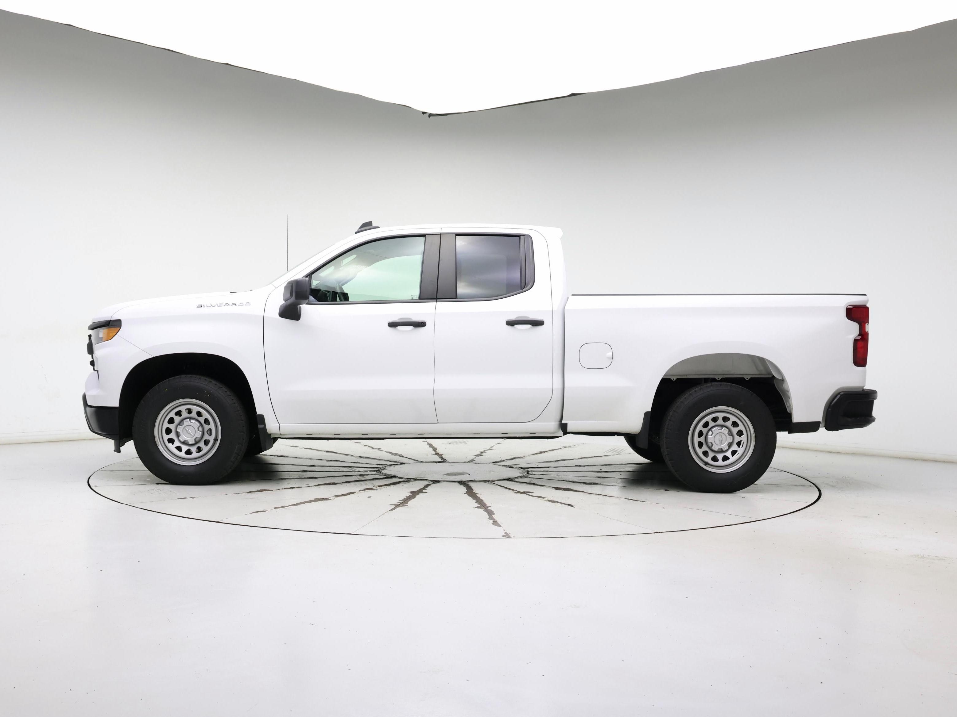 Thumbnail: 2022 Chevrolet Silverado 1500 - 3