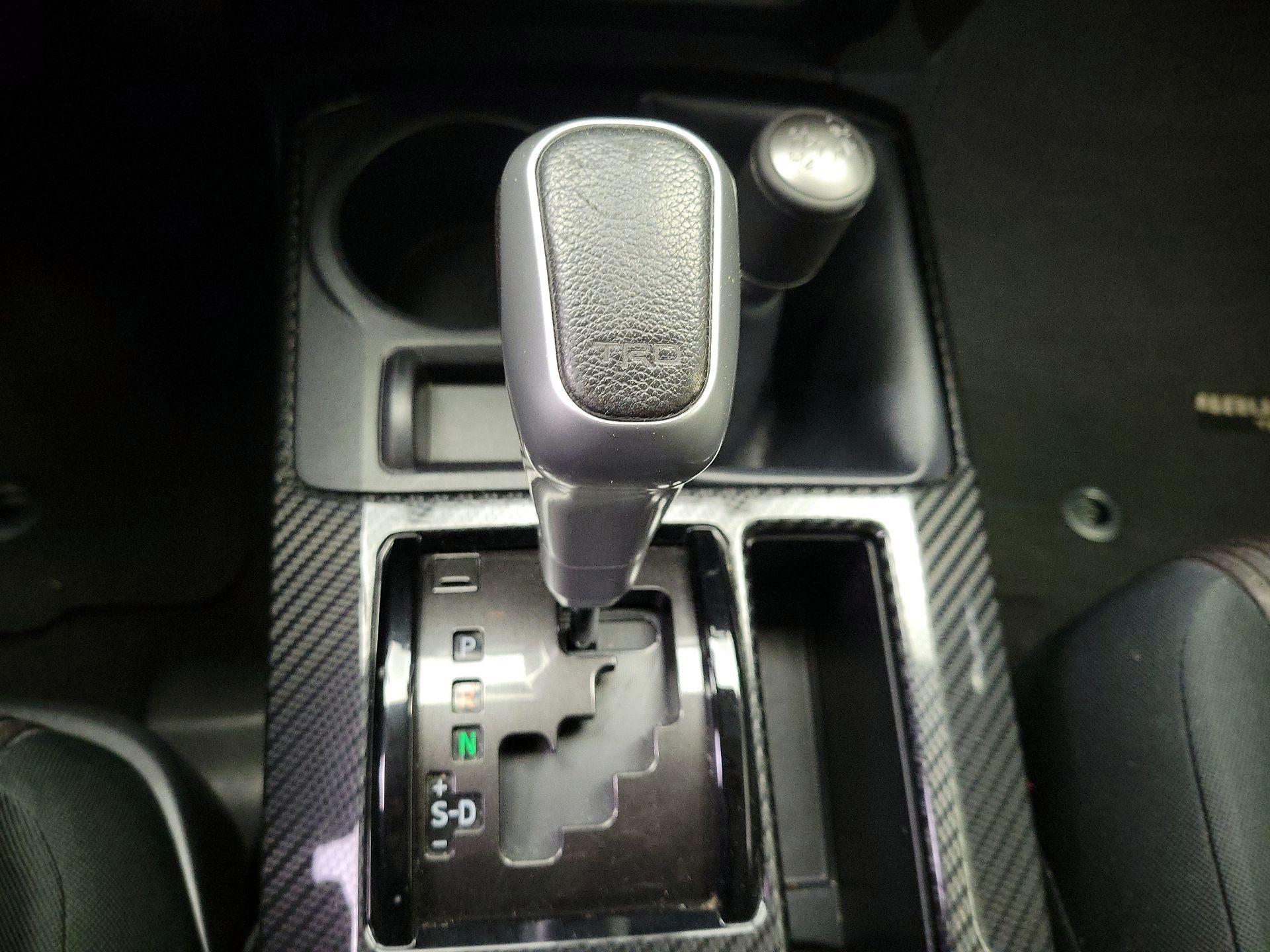 Thumbnail: 2024 Toyota 4Runner - 17