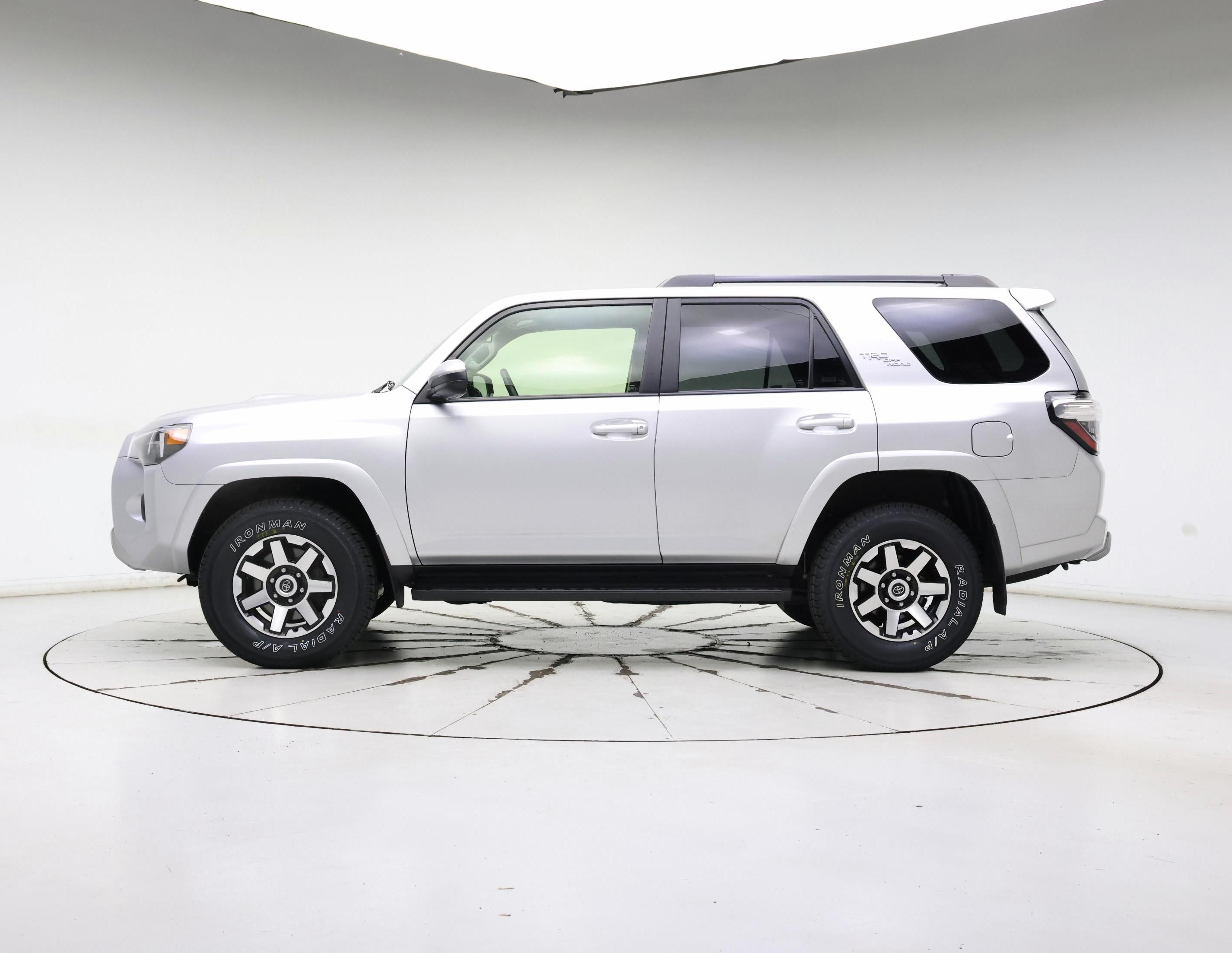 Thumbnail: 2024 Toyota 4Runner - 3