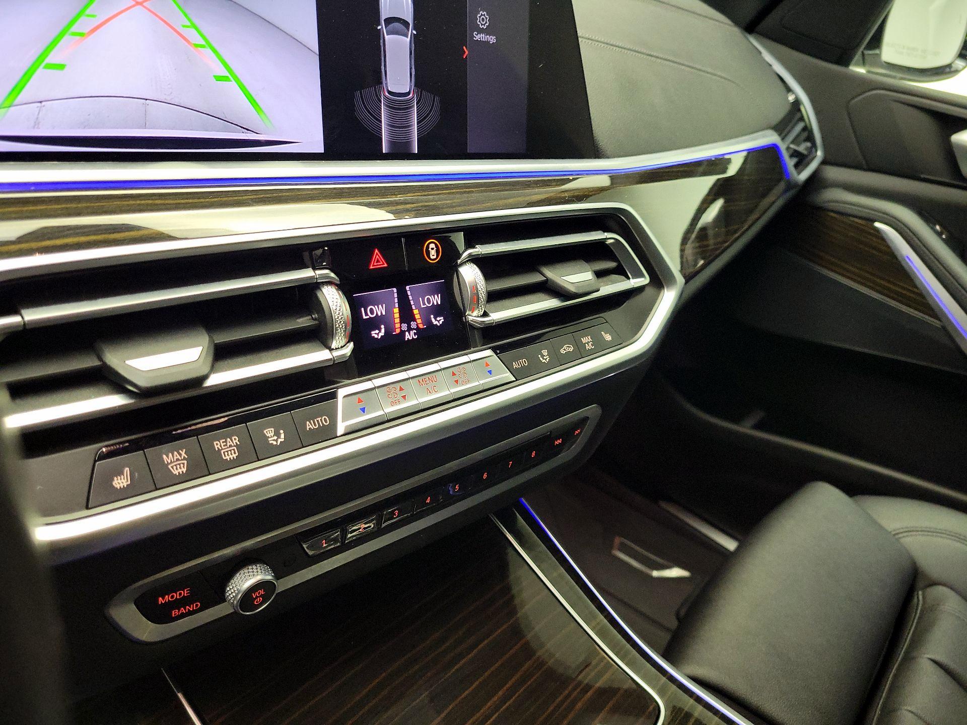 Thumbnail: 2021 BMW X5 - 17