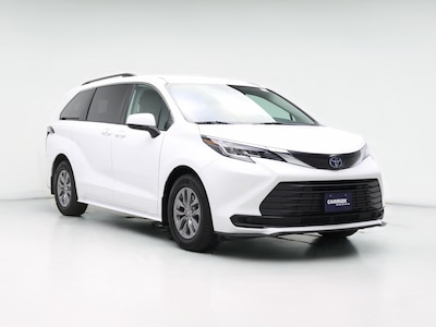 2022 Toyota Sienna Hybrid LE