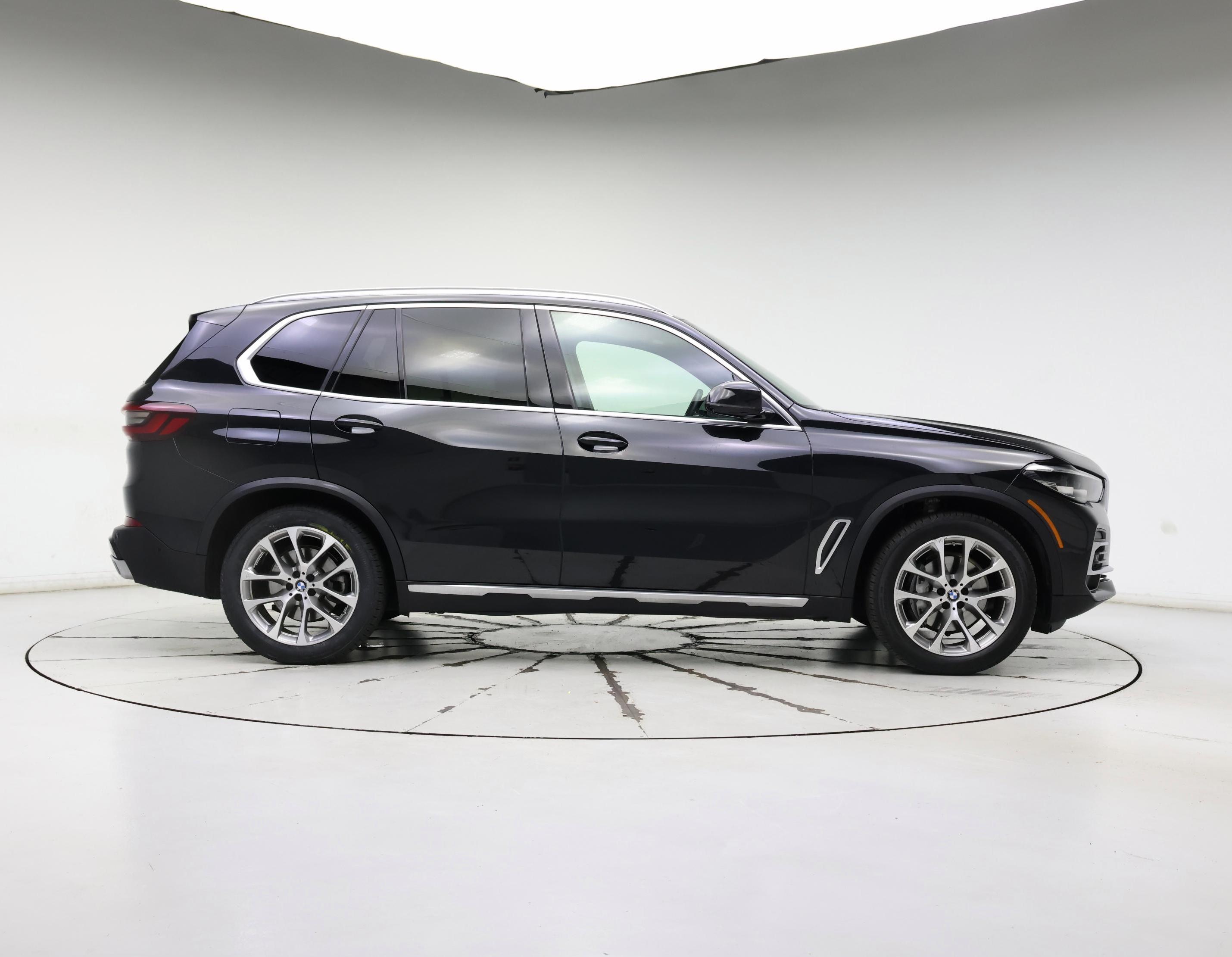 Thumbnail: 2023 BMW X5 - 7
