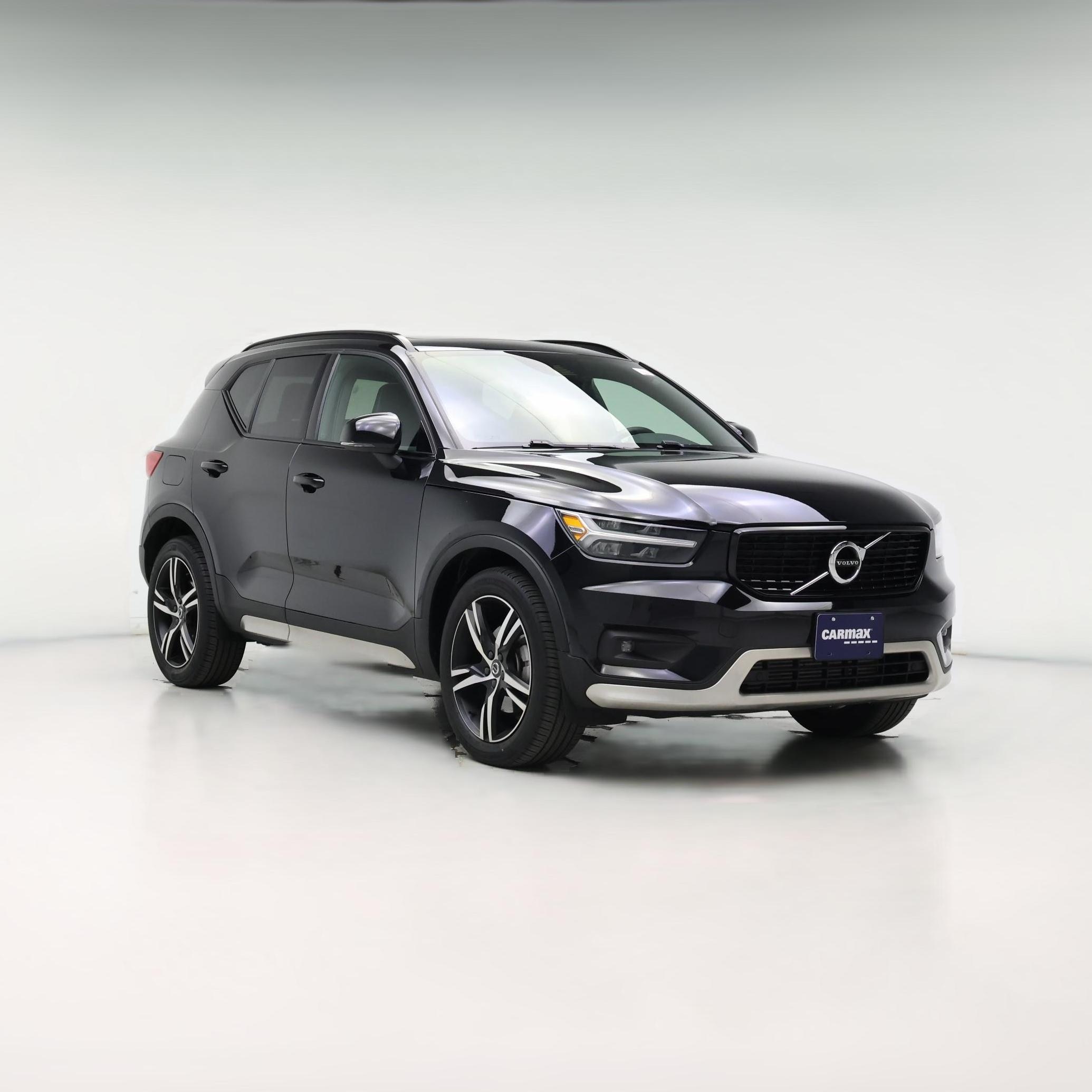 Thumbnail: 2021 Volvo XC40 - 1