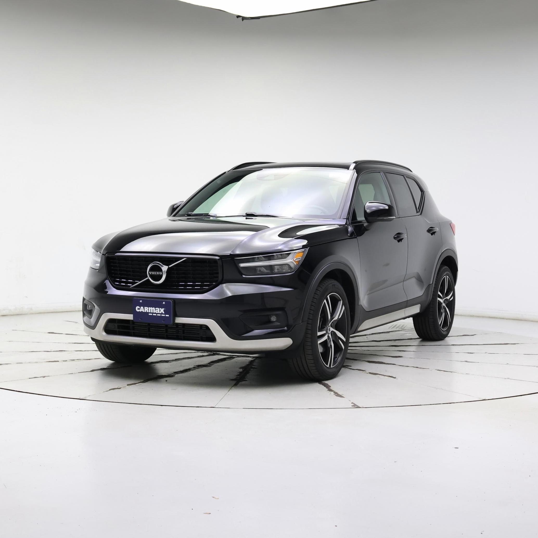 Thumbnail: 2021 Volvo XC40 - 4