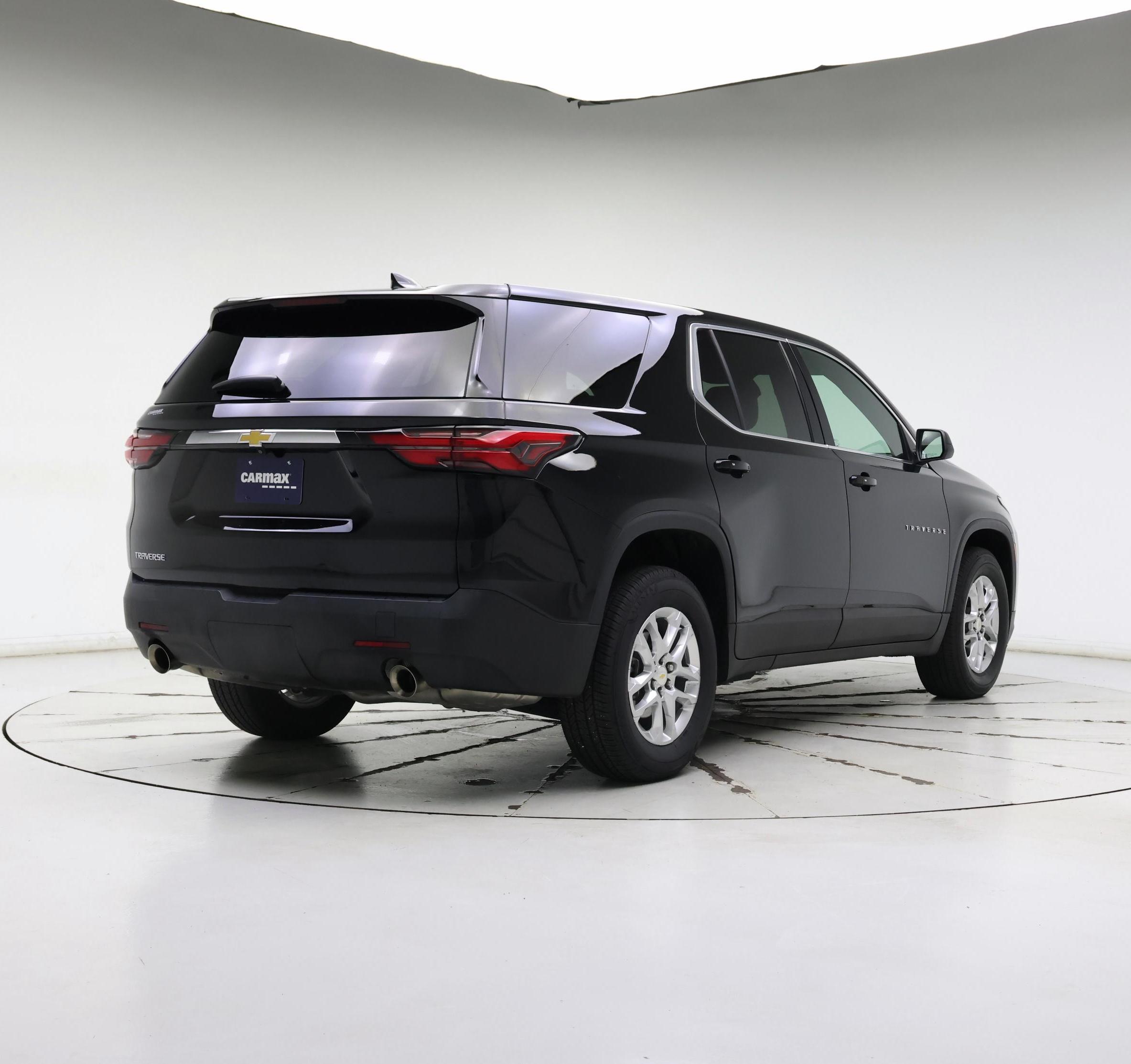 Thumbnail: 2023 Chevrolet Traverse - 8