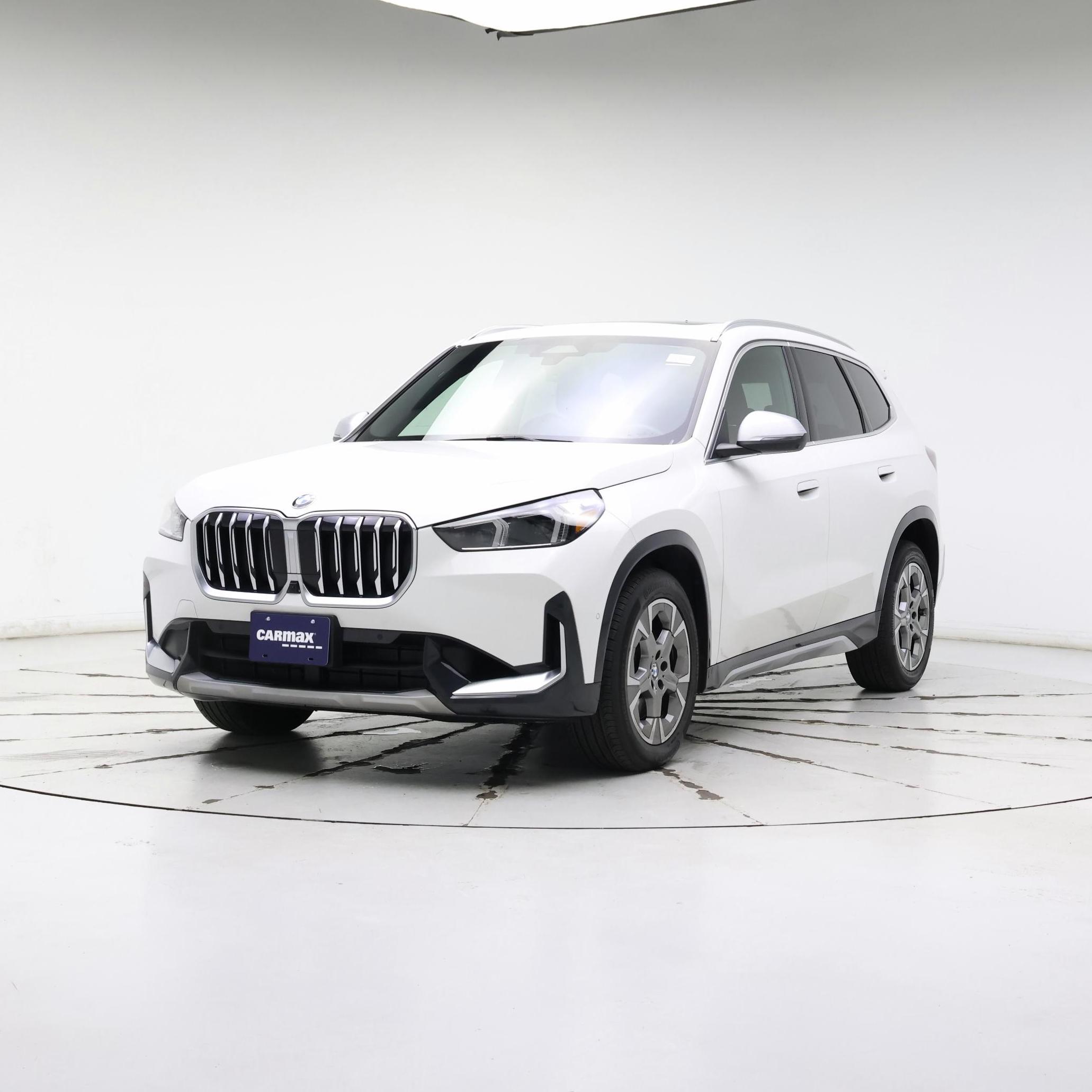 Thumbnail: 2023 BMW X1 - 4
