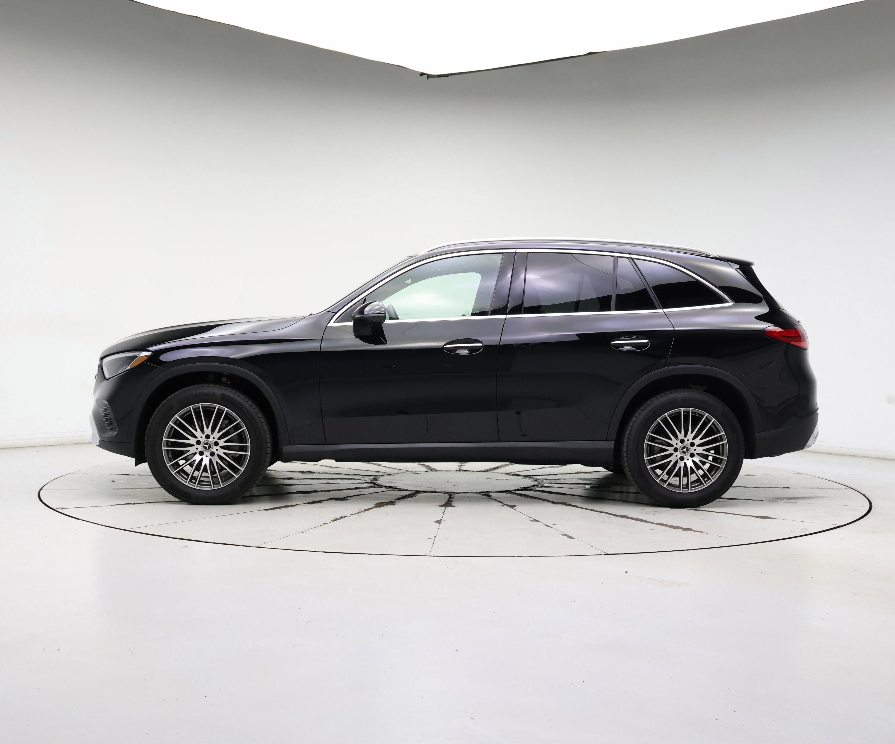 Thumbnail: 2024 Mercedes-Benz GLC - 3