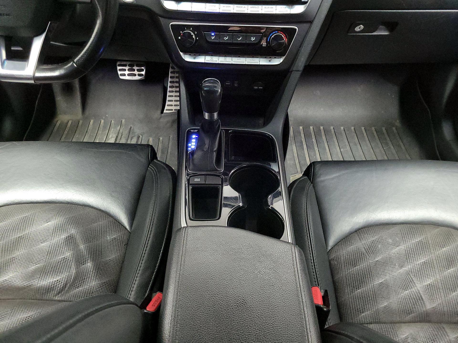 Thumbnail: 2018 Hyundai Sonata - 17