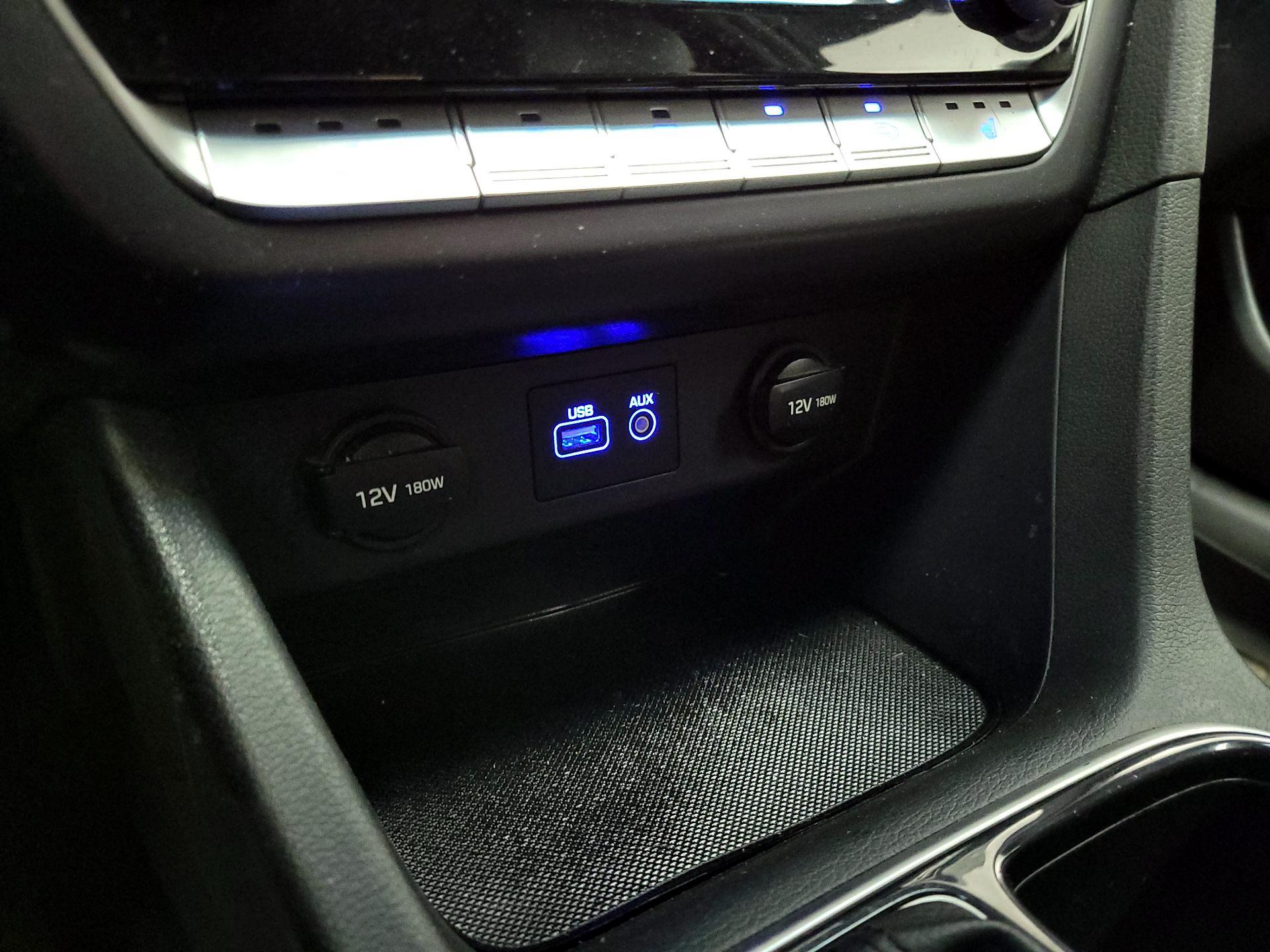 Thumbnail: 2018 Hyundai Sonata - 18