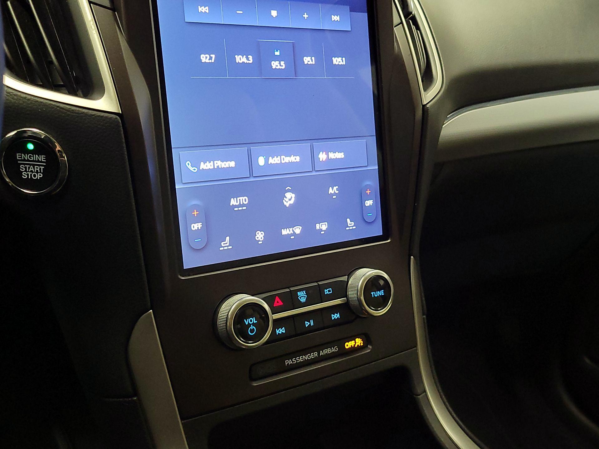 Thumbnail: 2021 Ford Edge - 16