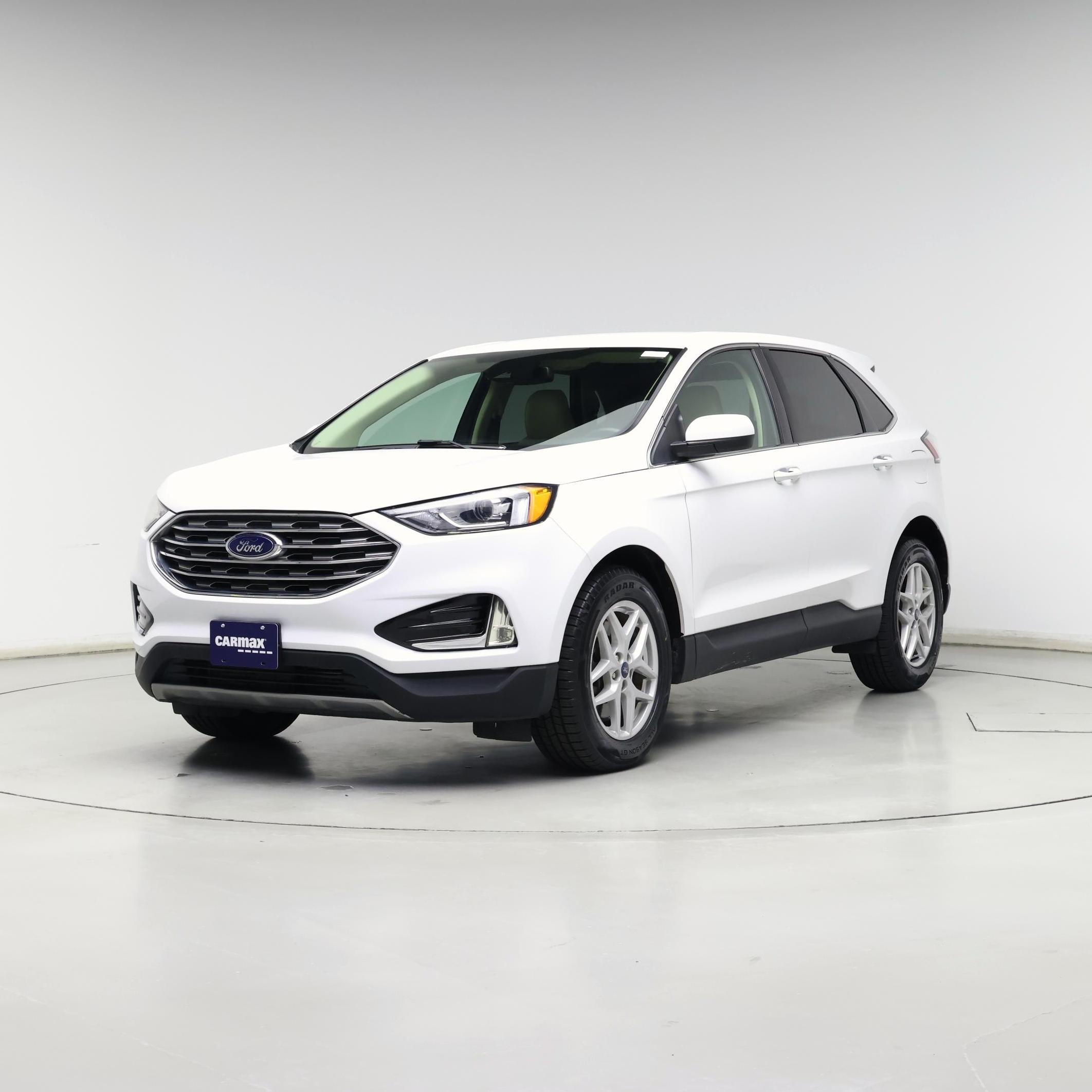 Thumbnail: 2021 Ford Edge - 4